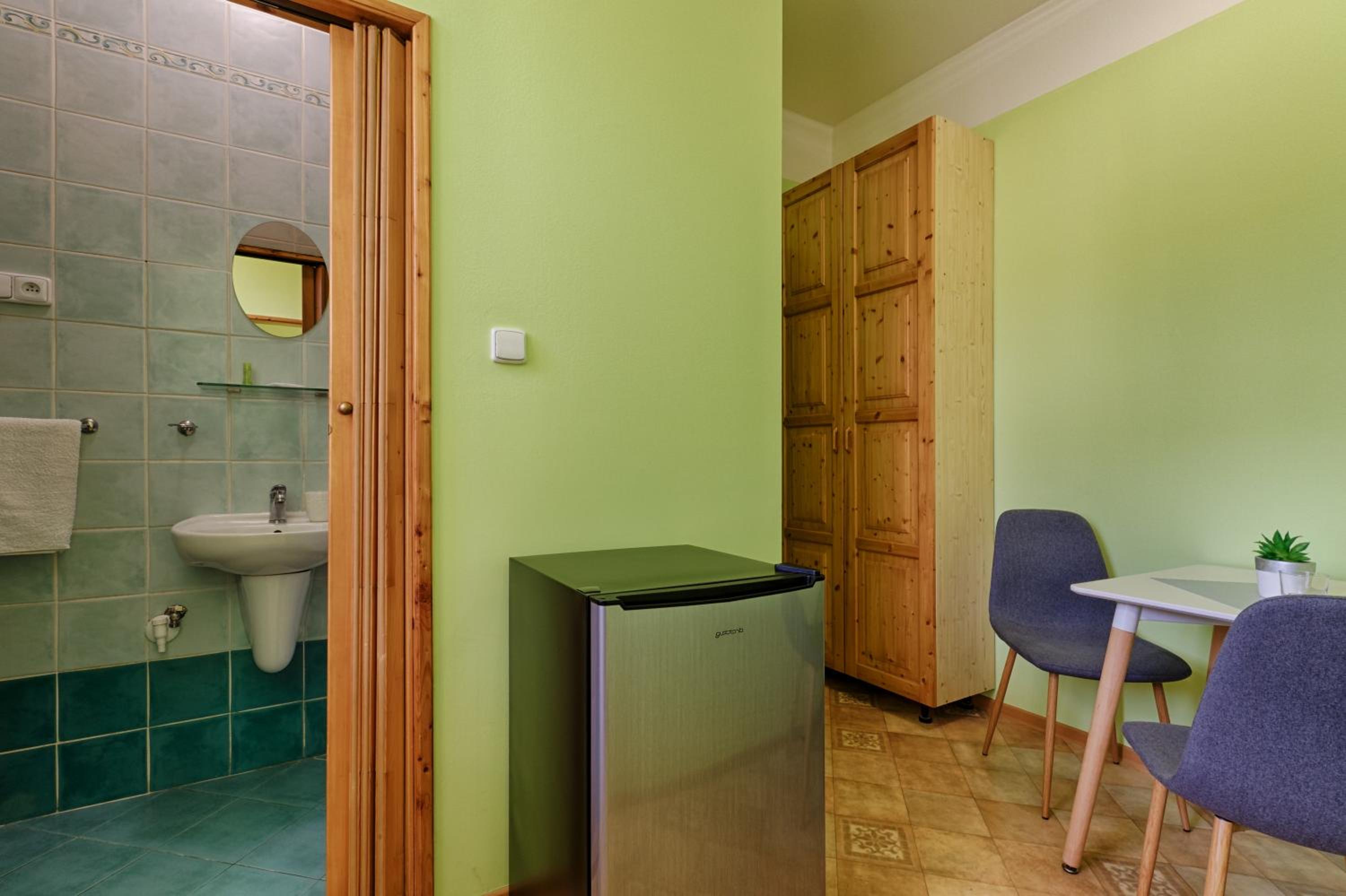 Apartment - Ground Floor photo 3