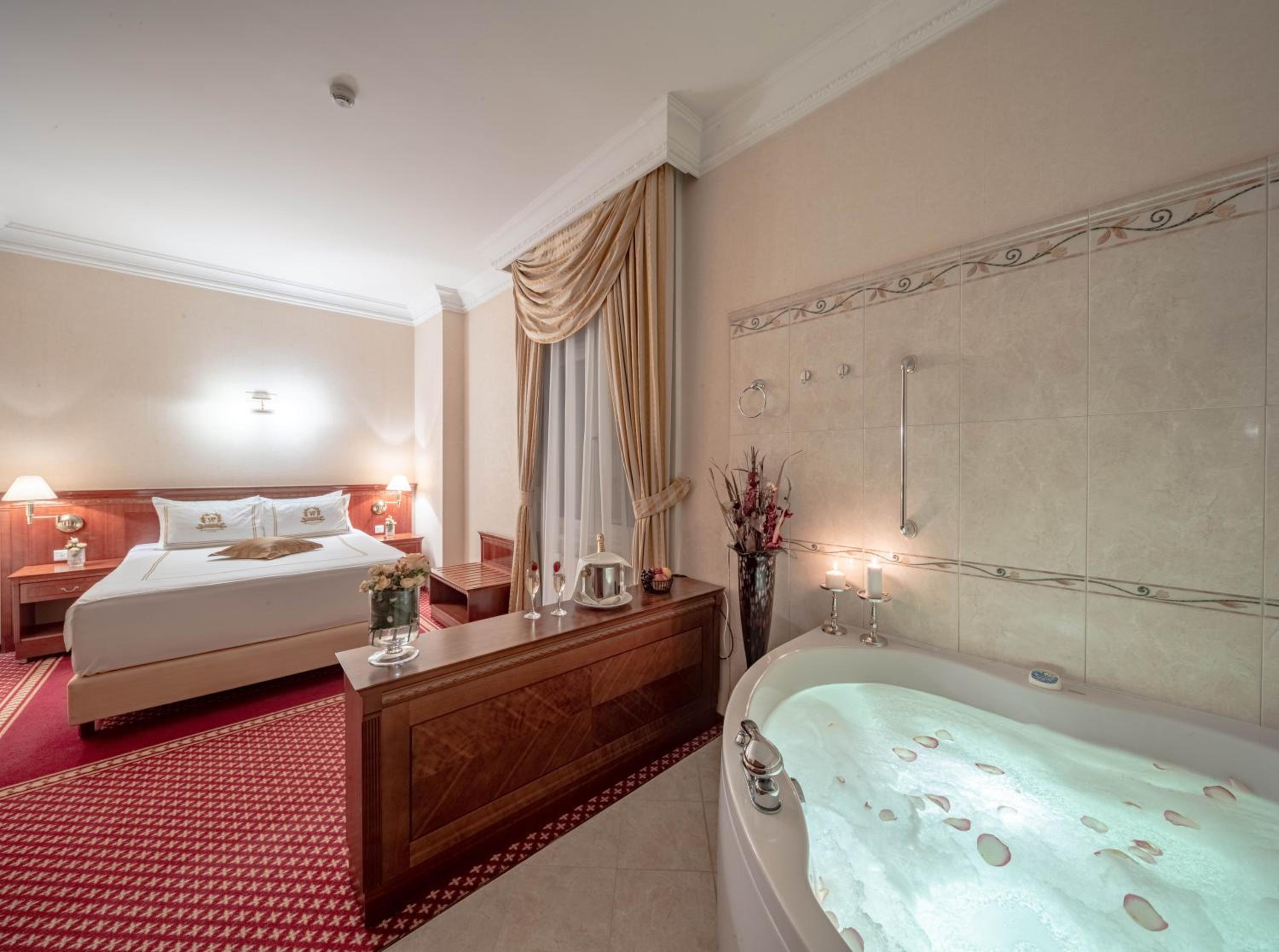 Deluxe Double Room photo 1
