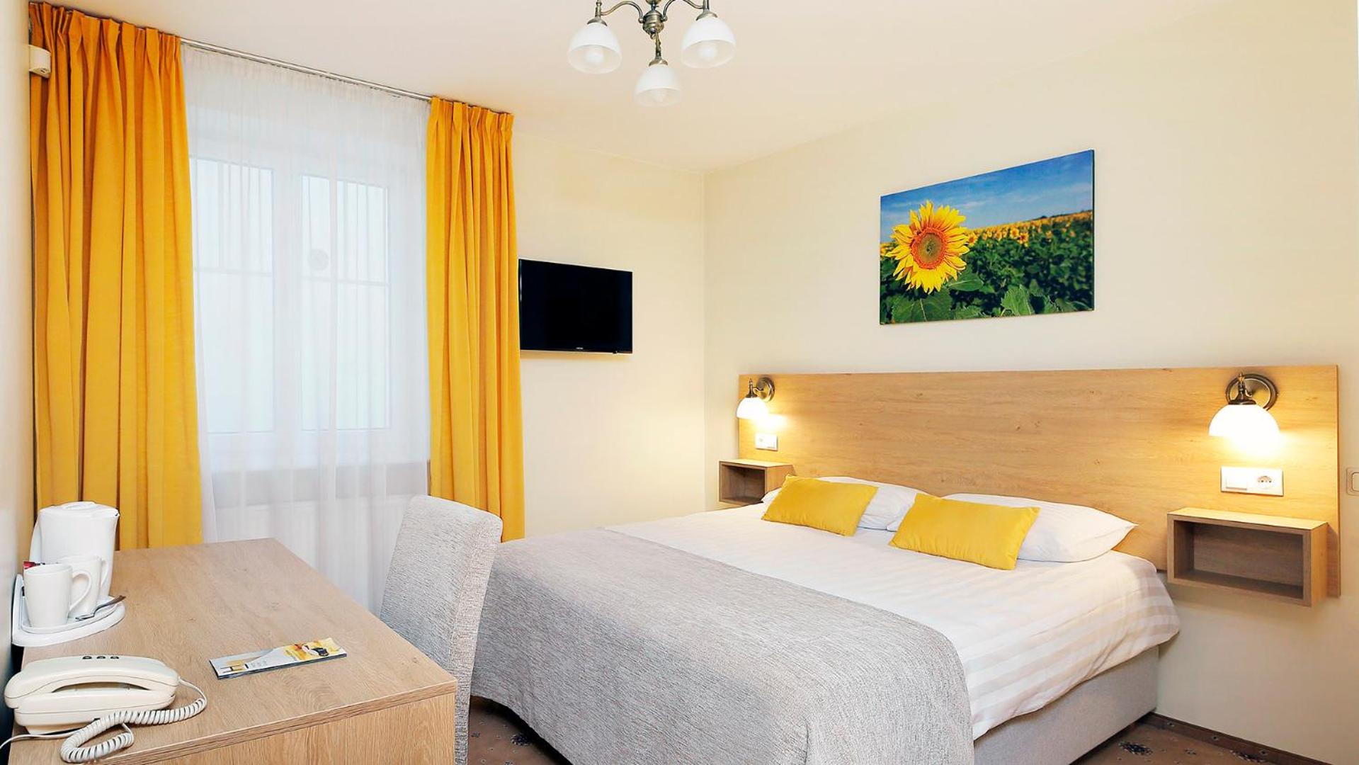 Small Double Room photo 1