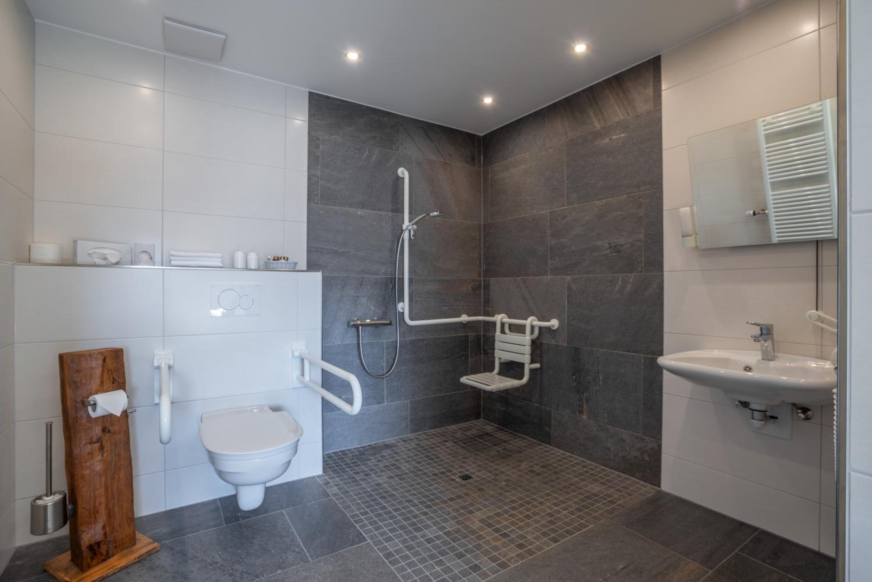 Family Room - Disability Access
