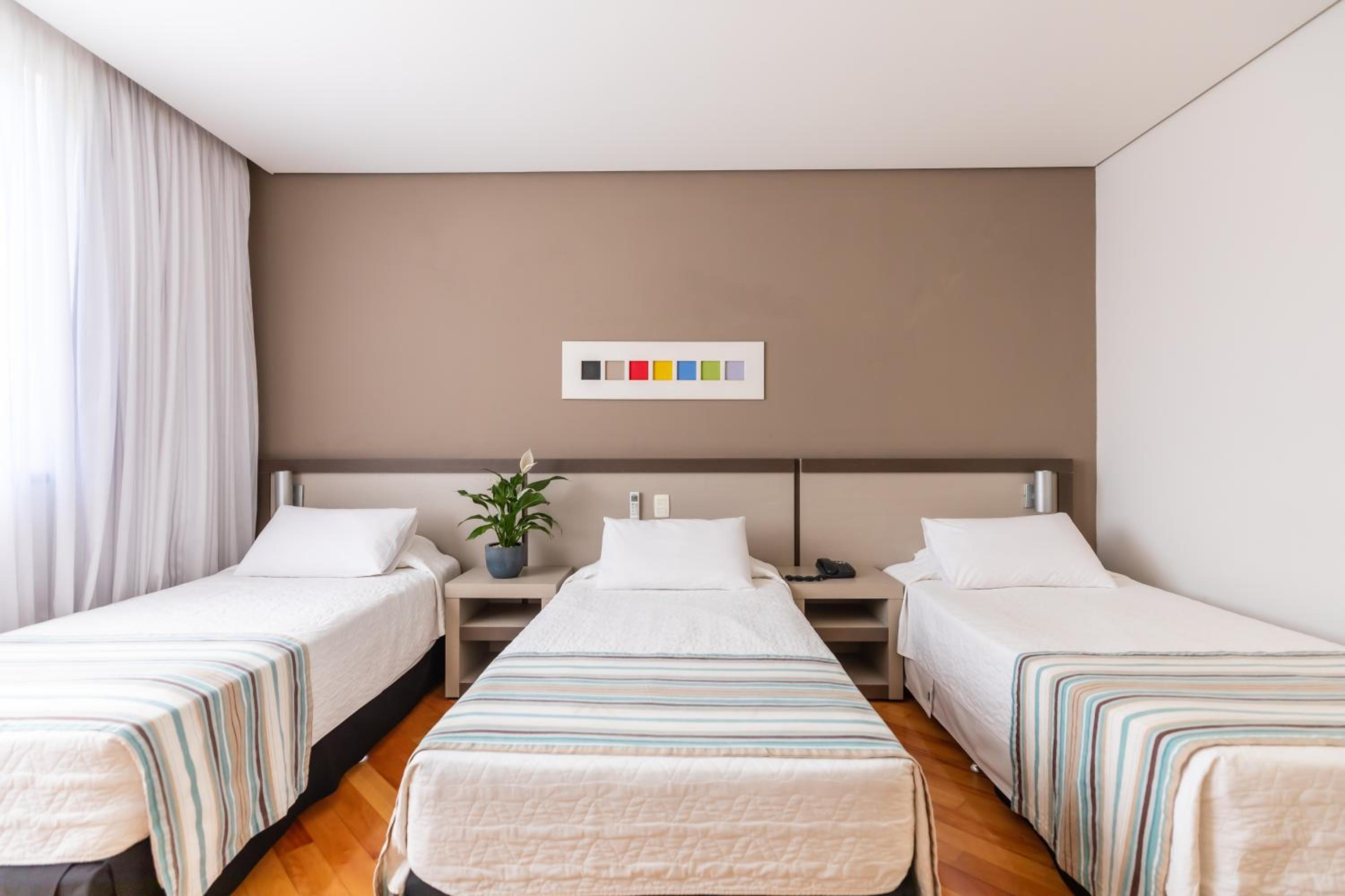 Deluxe Triple Room - Photo 3