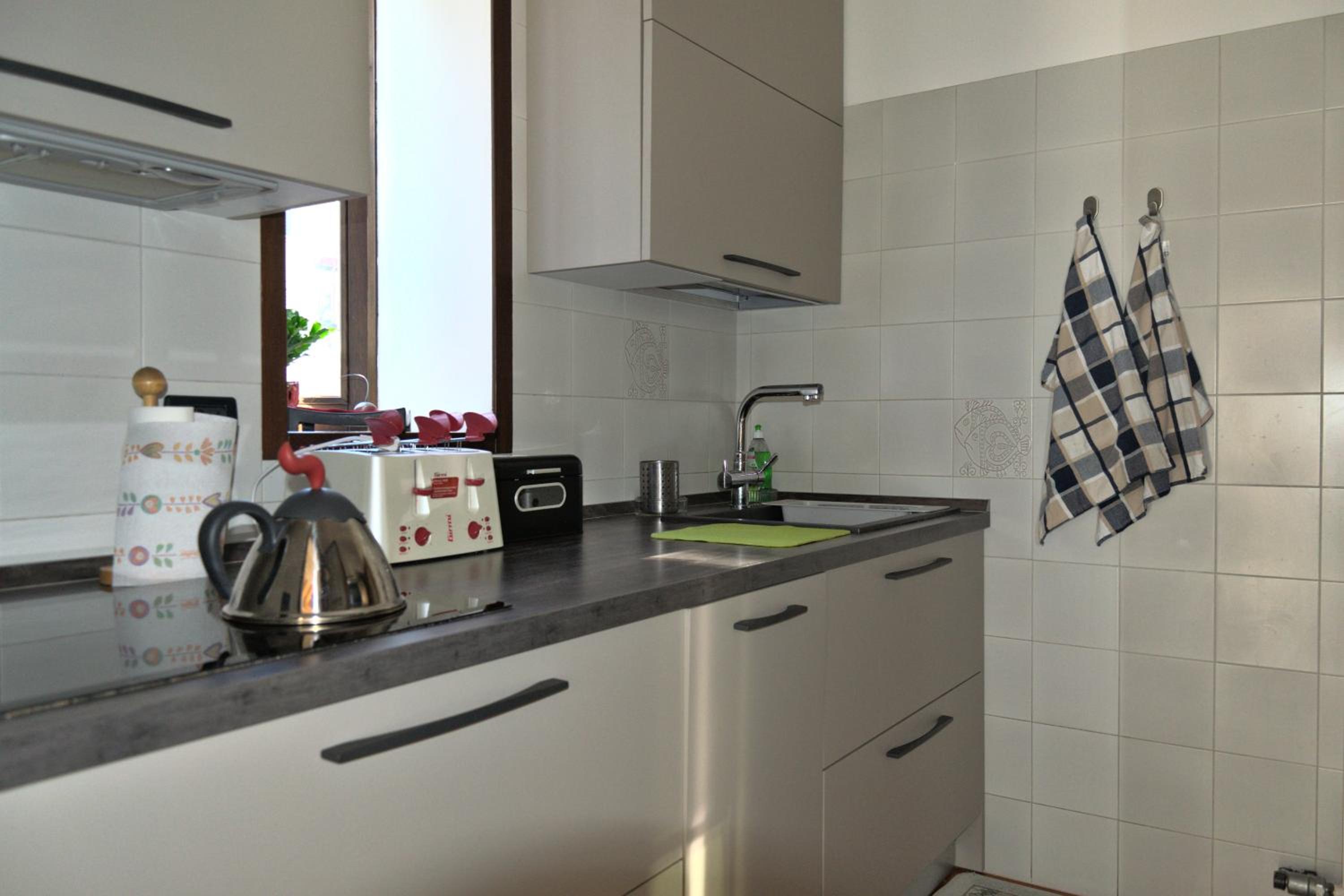 Apartment with Garden View - Photo 7