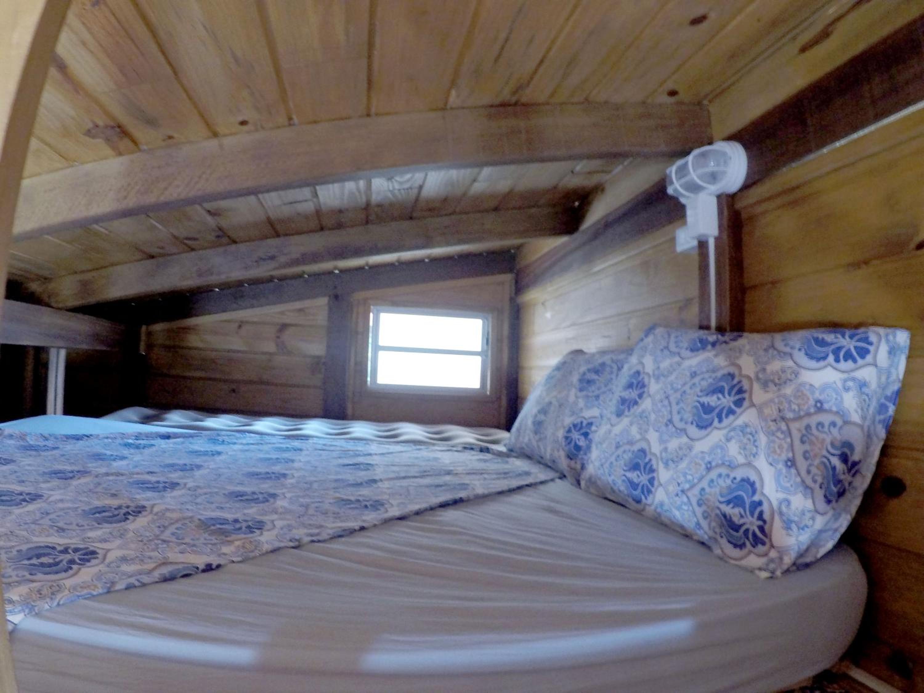 Family Bungalow - Photo 3