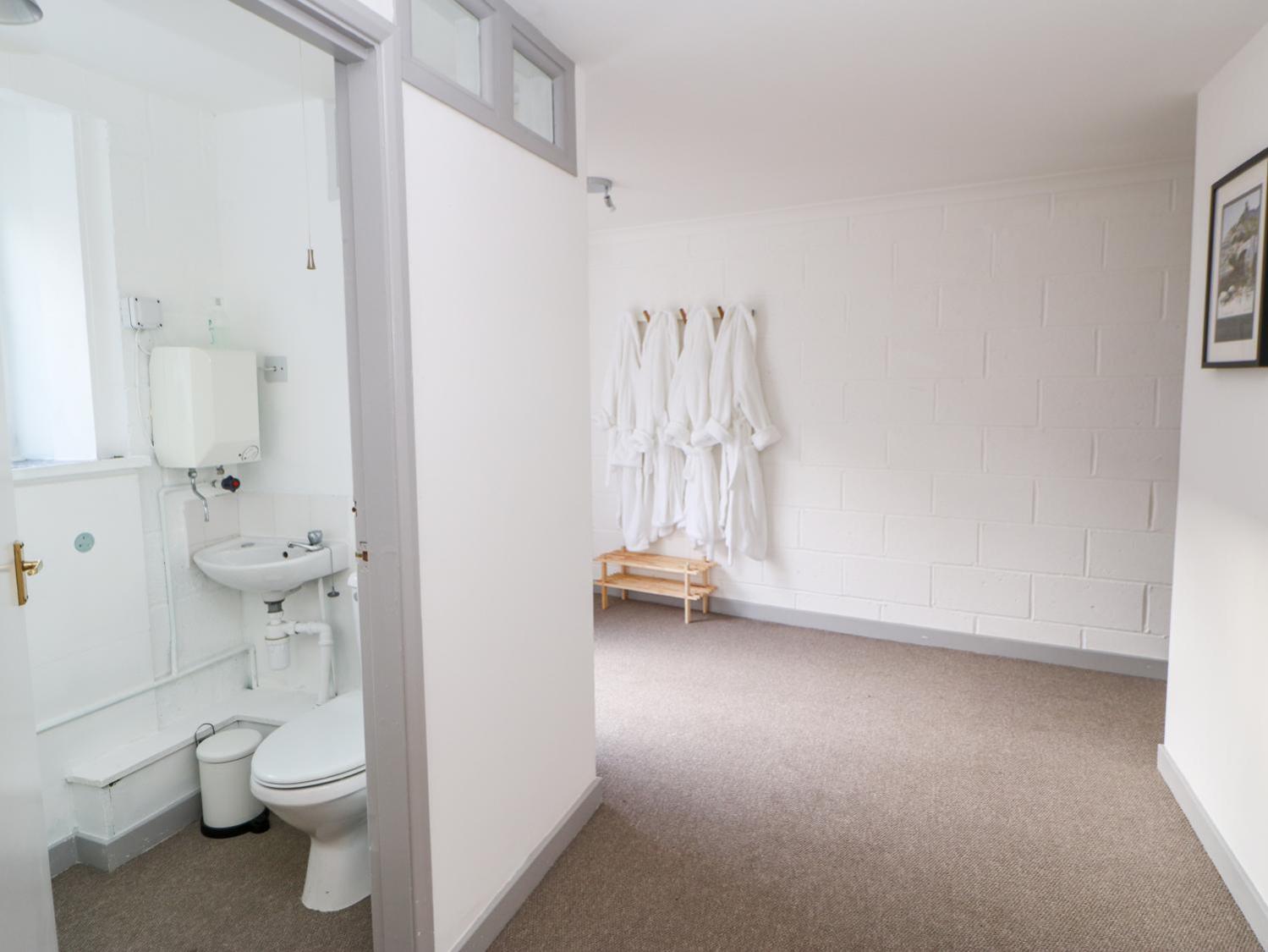 Vacation Home - Photo 10