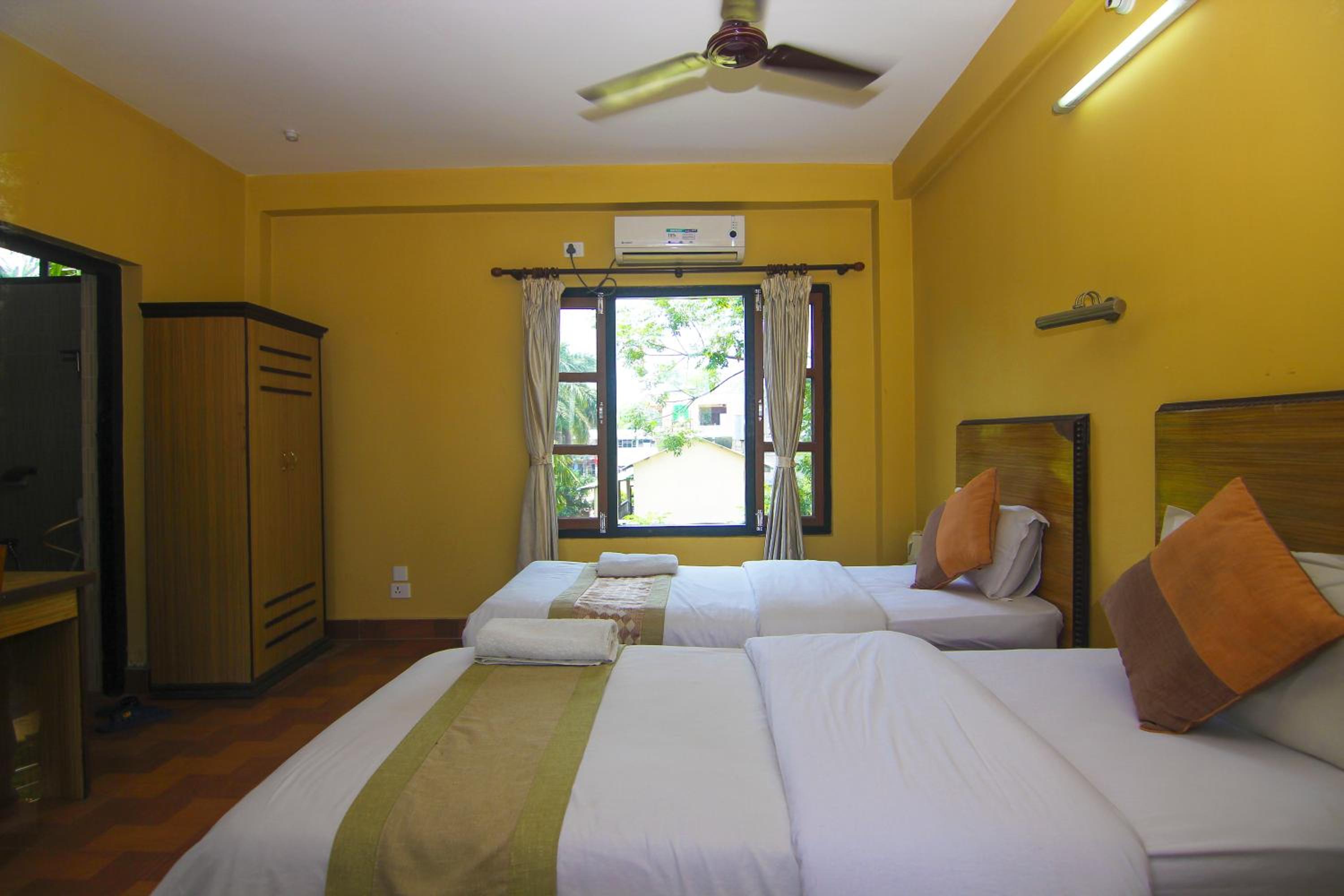 Deluxe Double or Twin Room photo 1