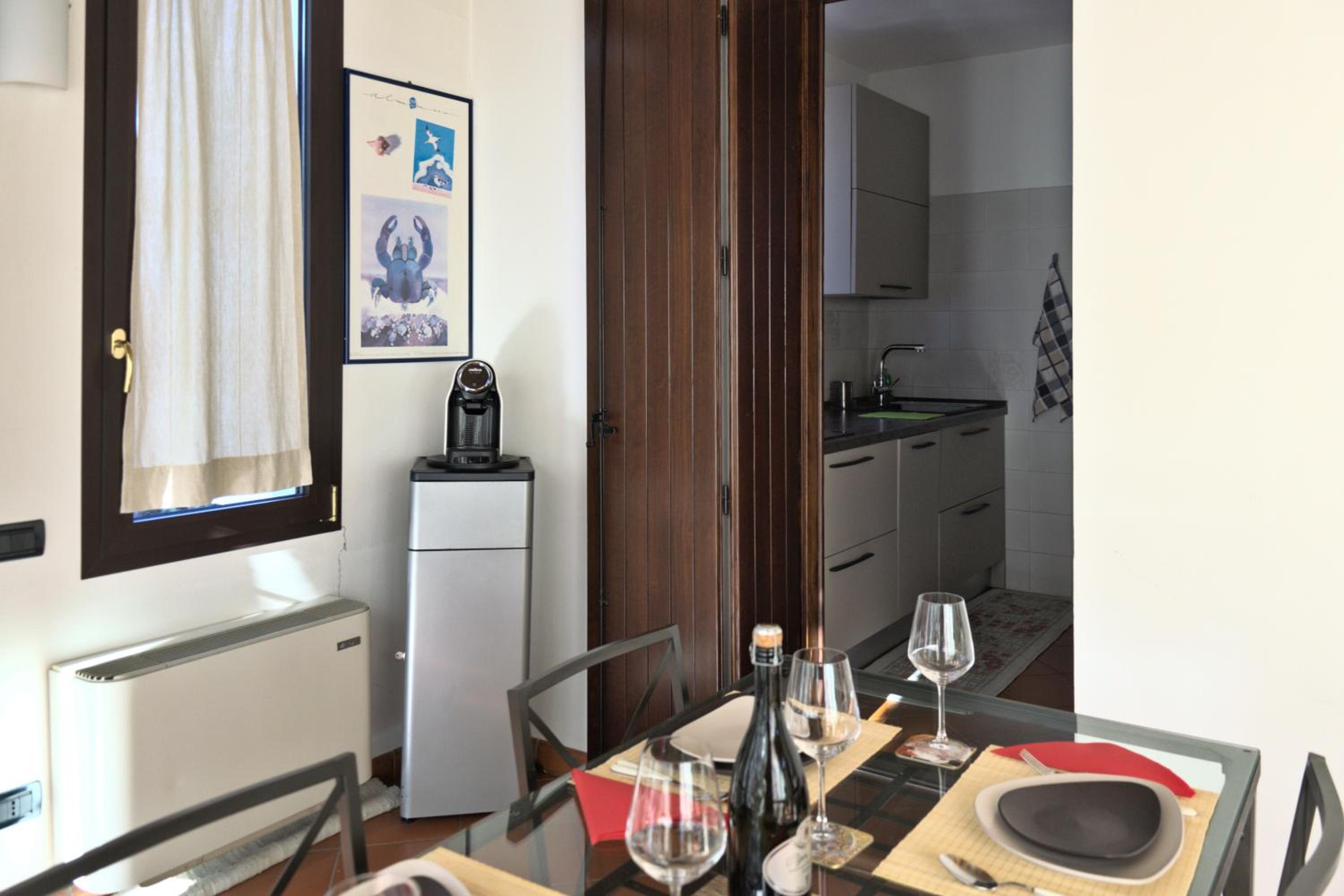 Apartment with Garden View - Photo 2