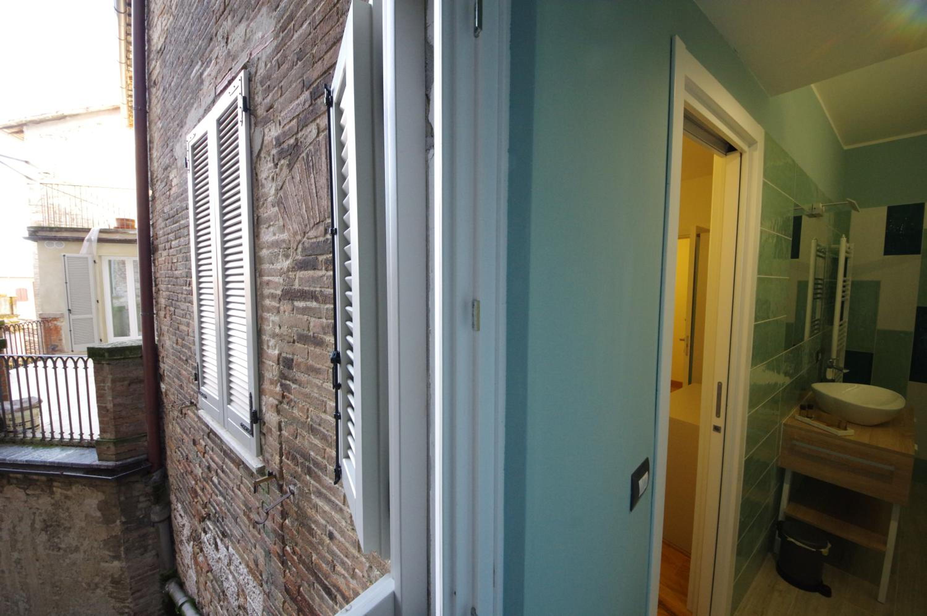 Apartment with Terrace photo 3