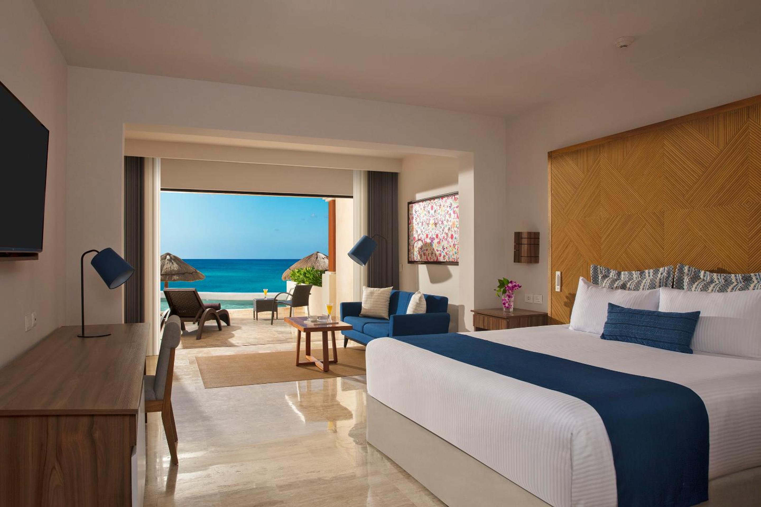 Relax in style with stunning ocean views!