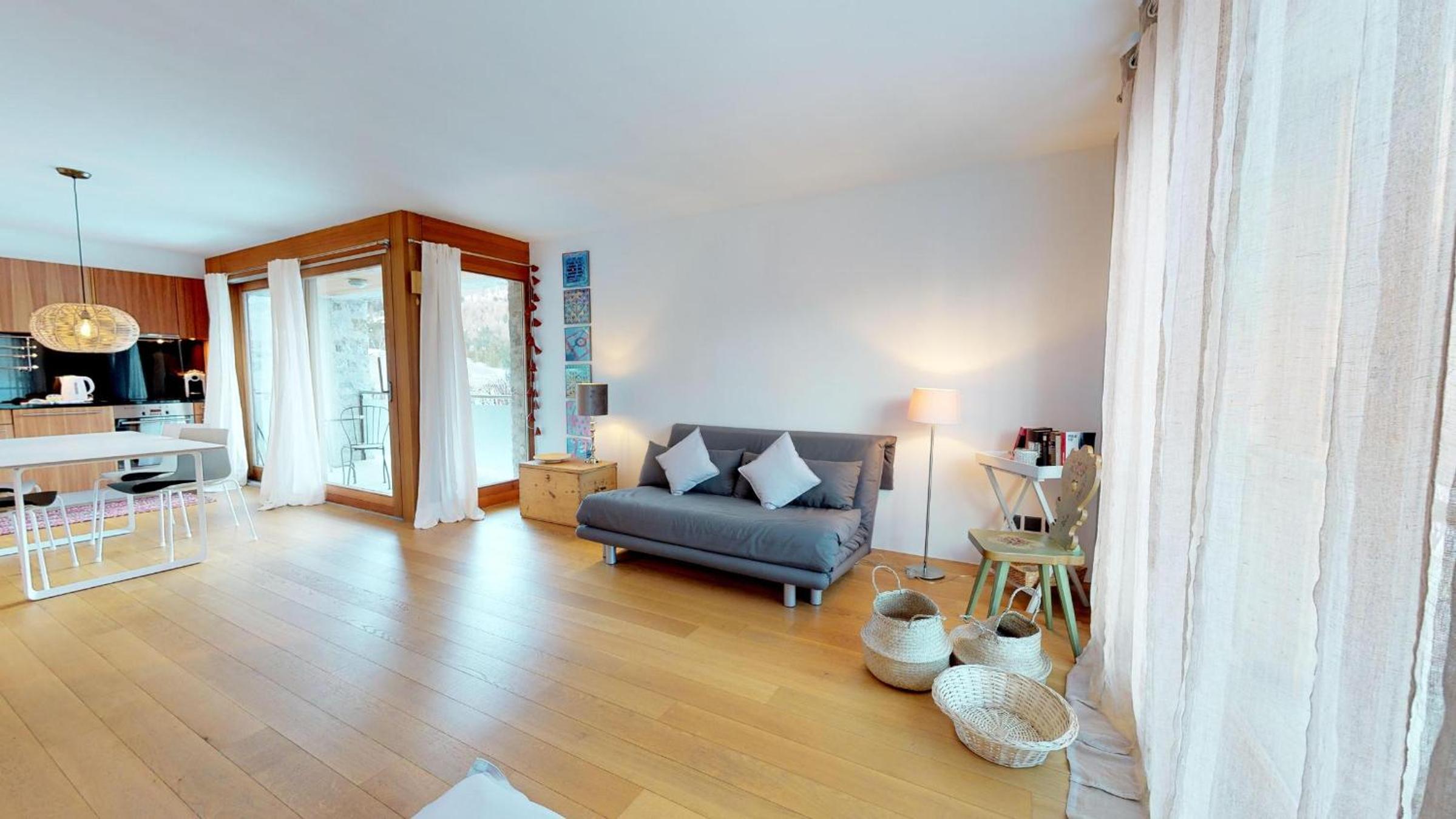 Apartment with Mountain View photo 1