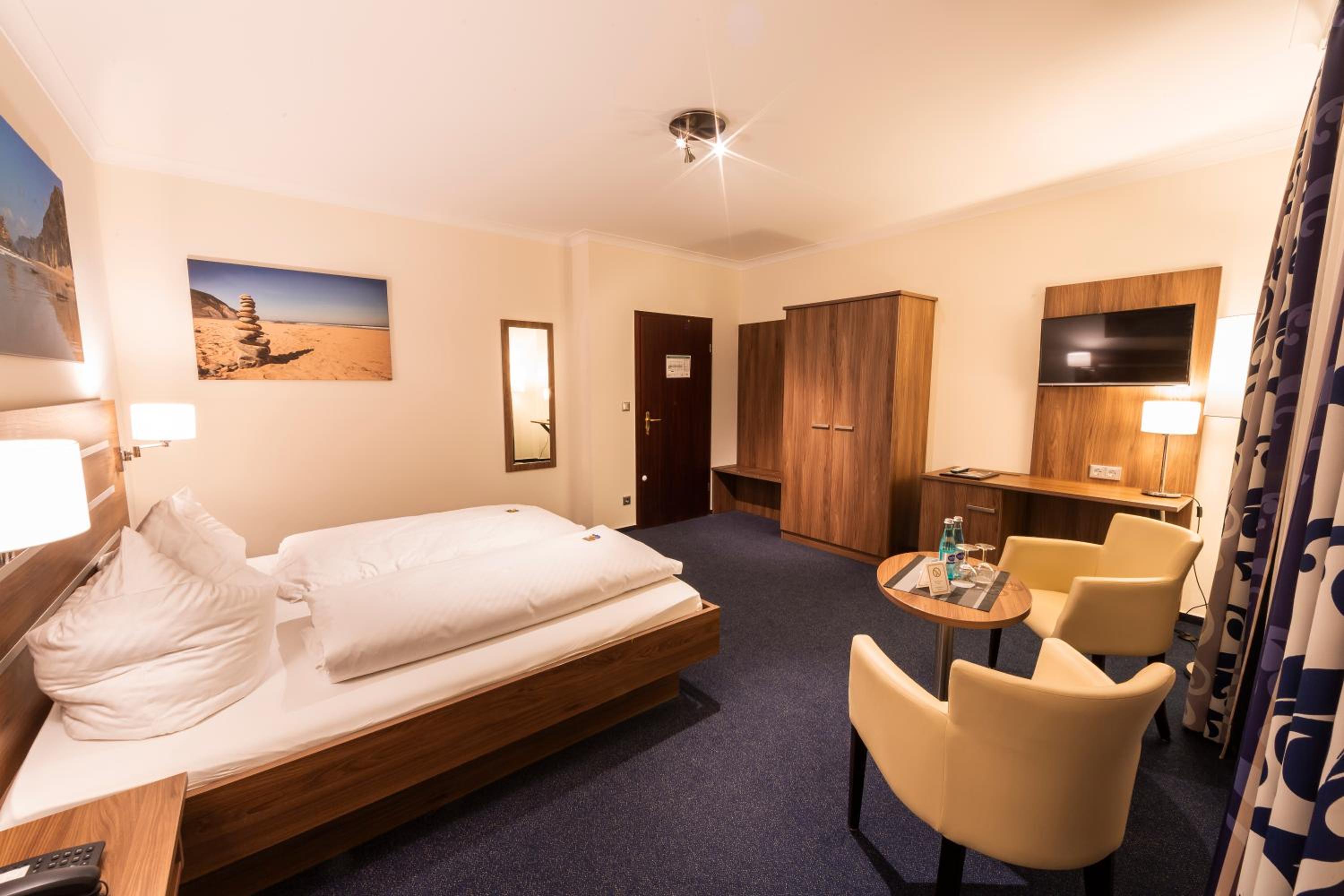 Comfort Double Room - Photo 10