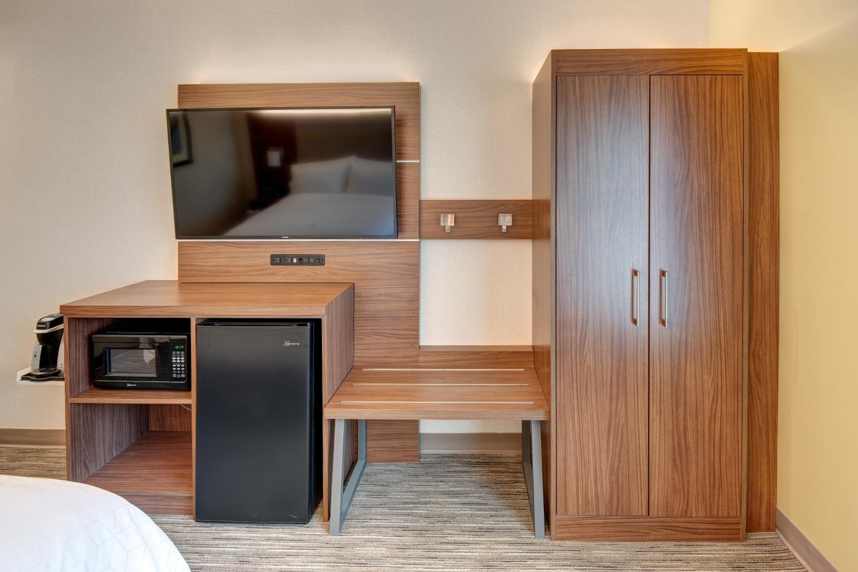 Double Room - Disability Access - Photo 6