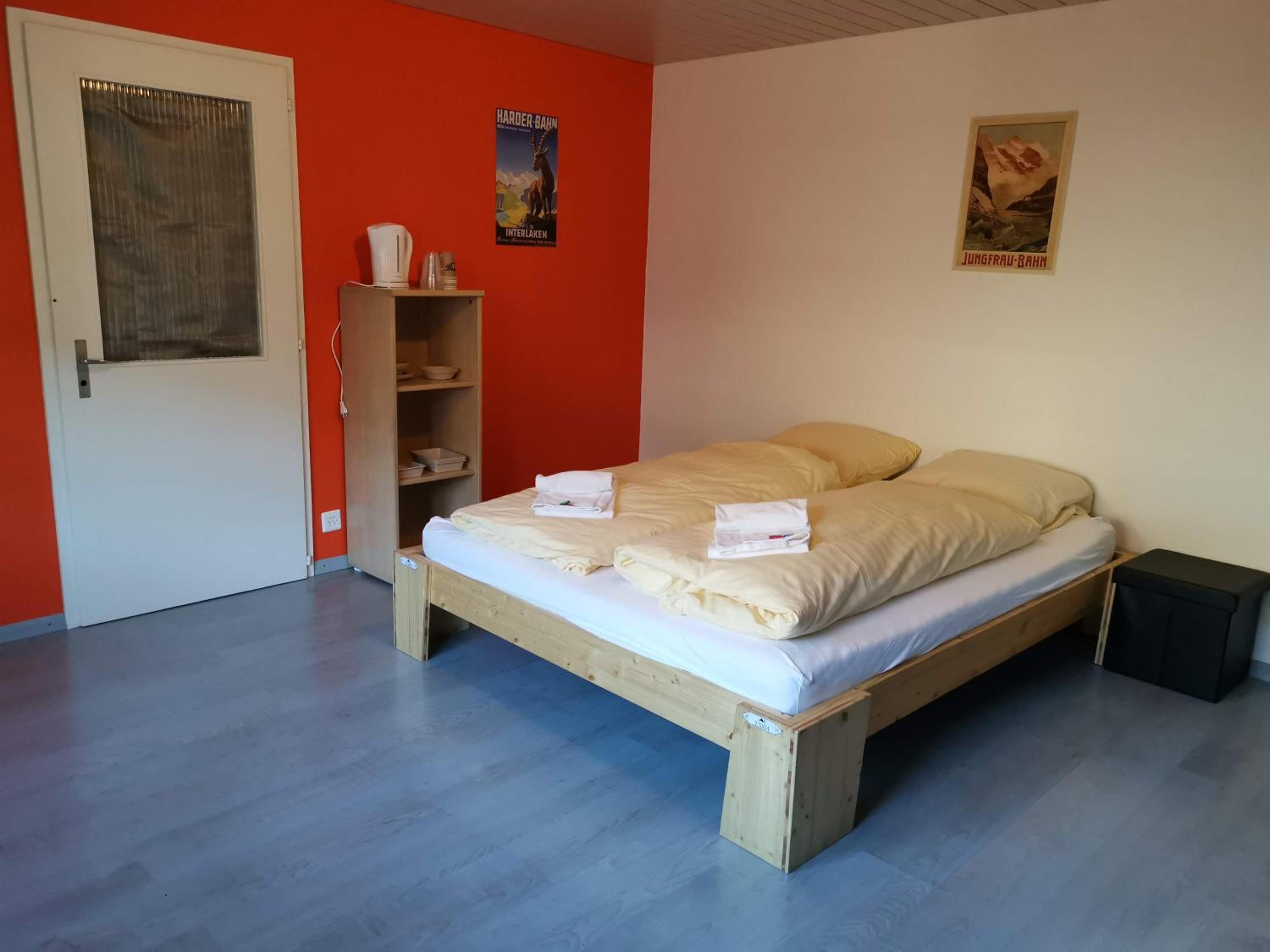 Economy Double Room With Shared Bathroom photo 2