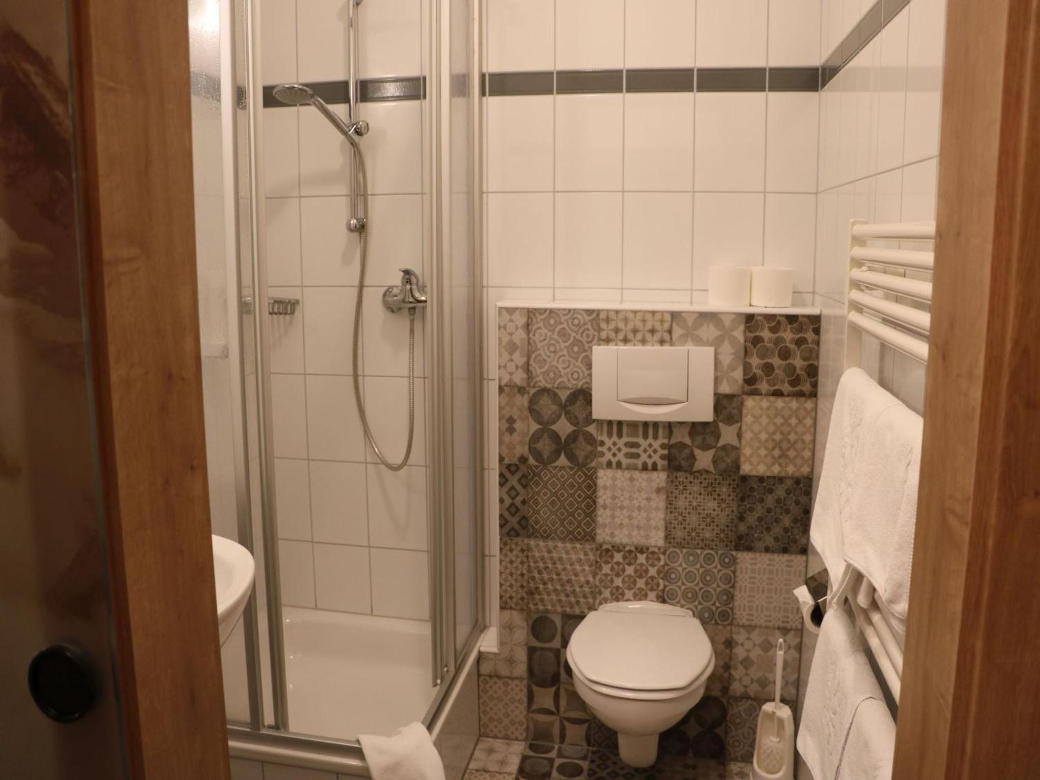 Economy Double Room photo 2