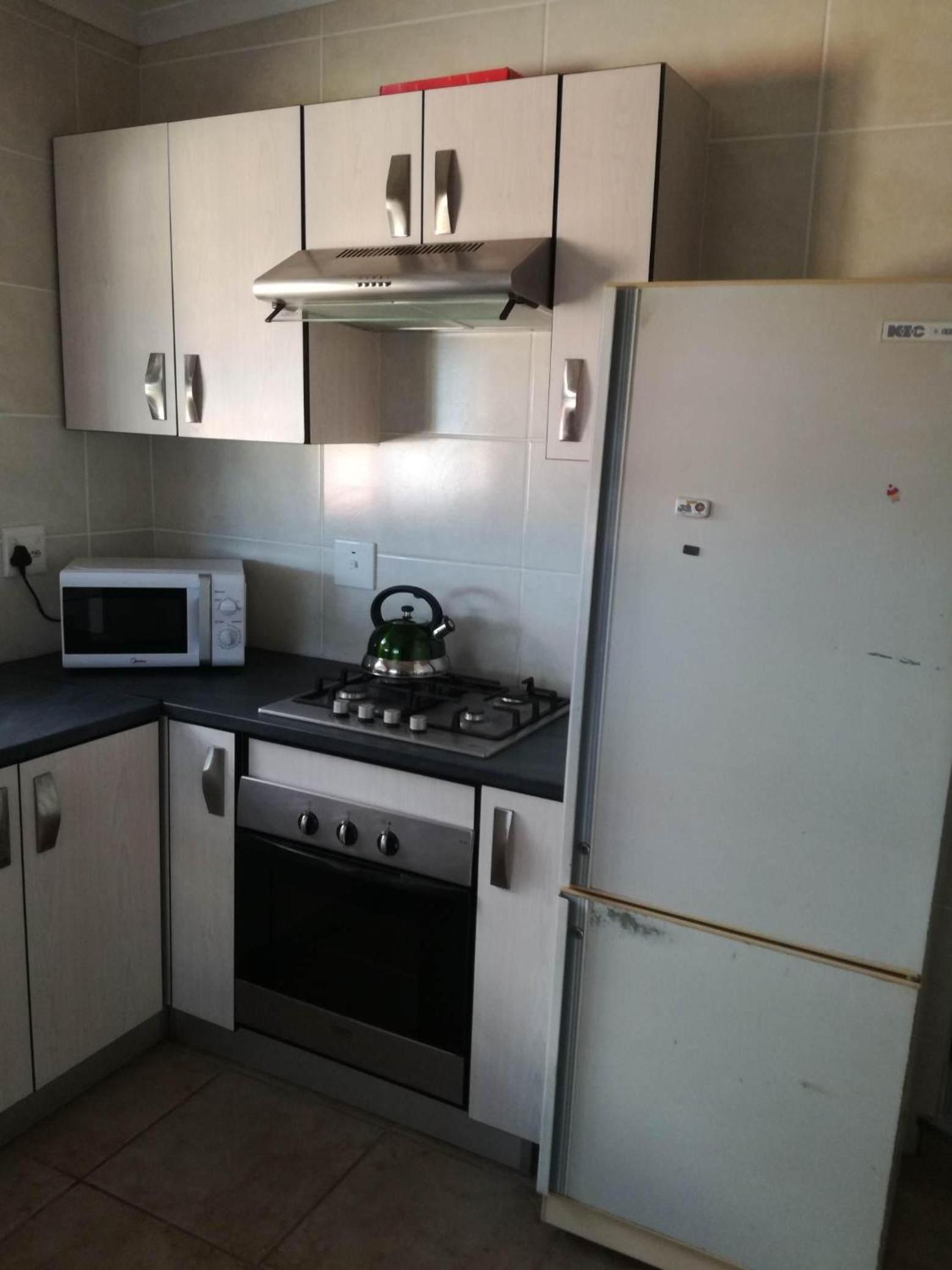 Two-Bedroom Apartment - Photo 4