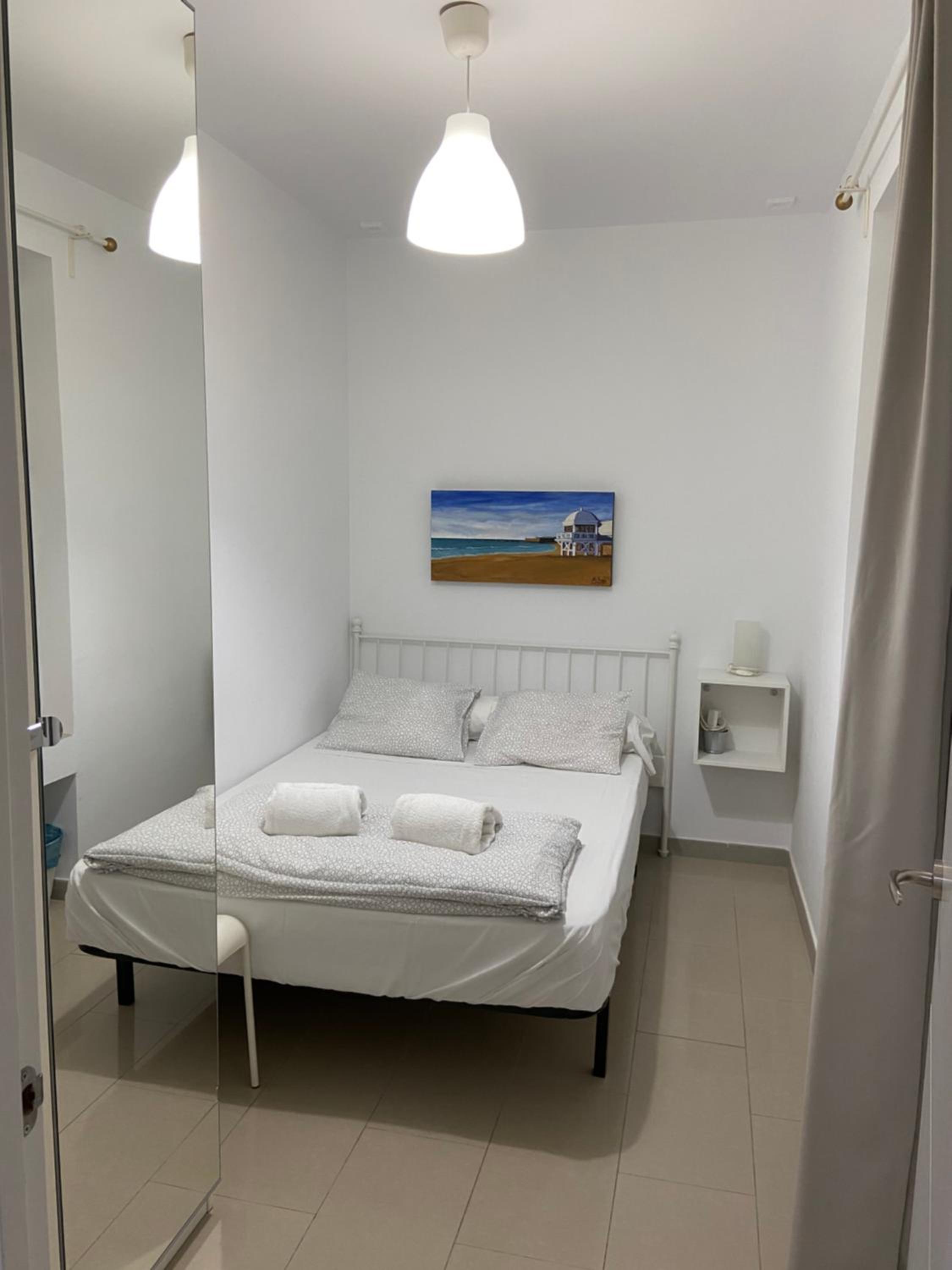 Apartamento de dos habitaciones con balcón