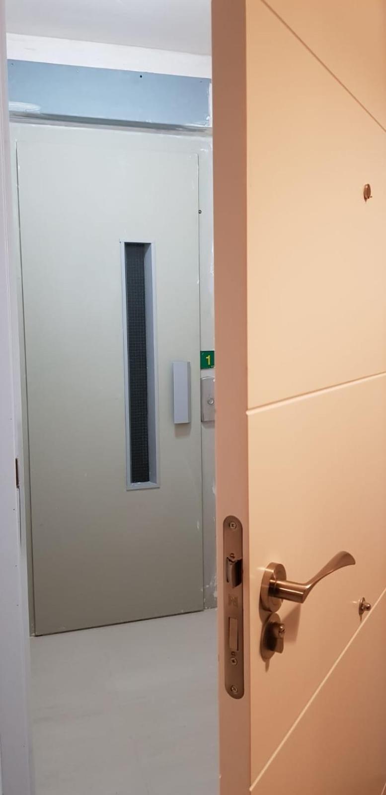 Triple Room with Private Bathroom - Photo 7