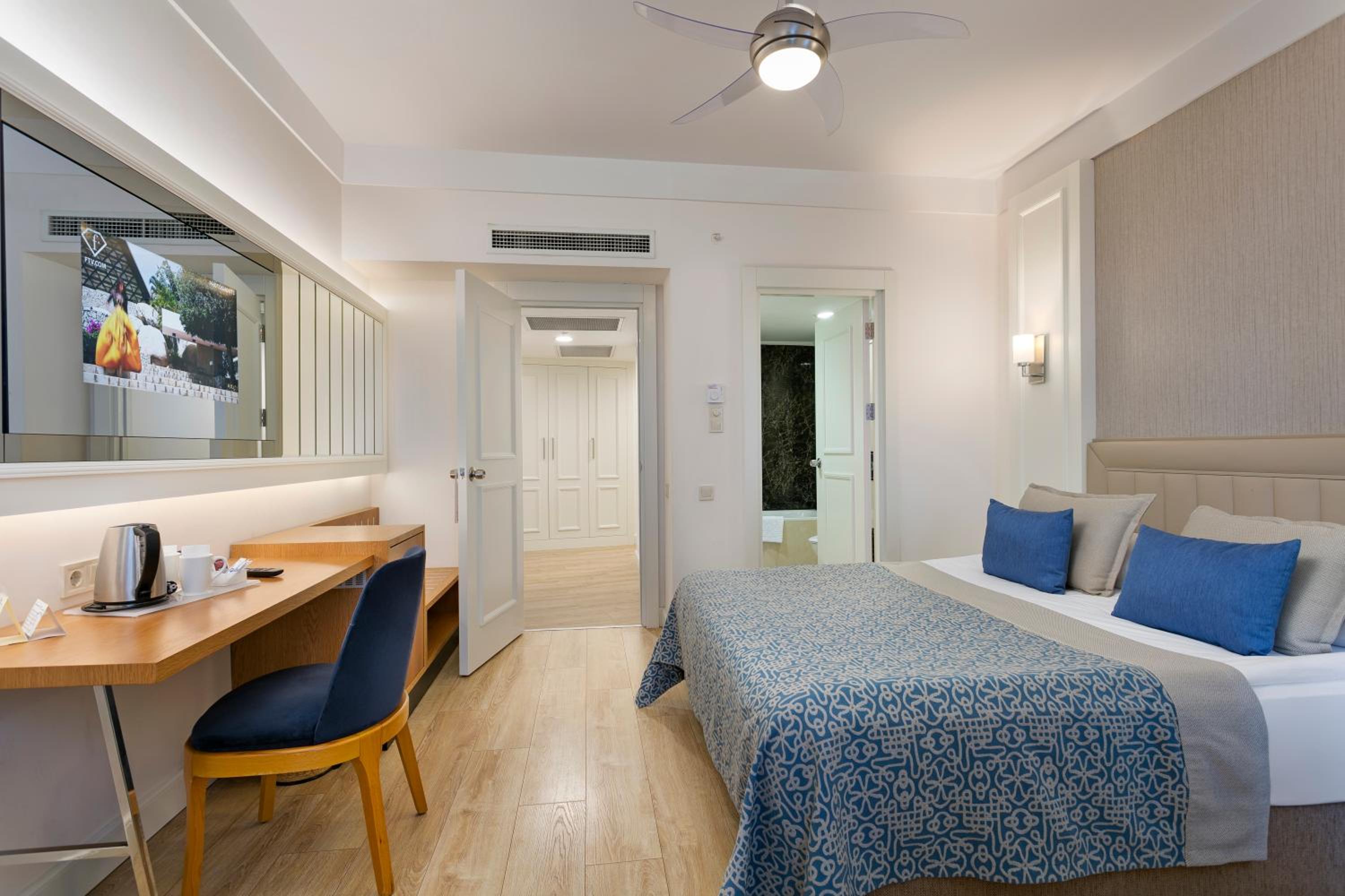 Presidential Suite