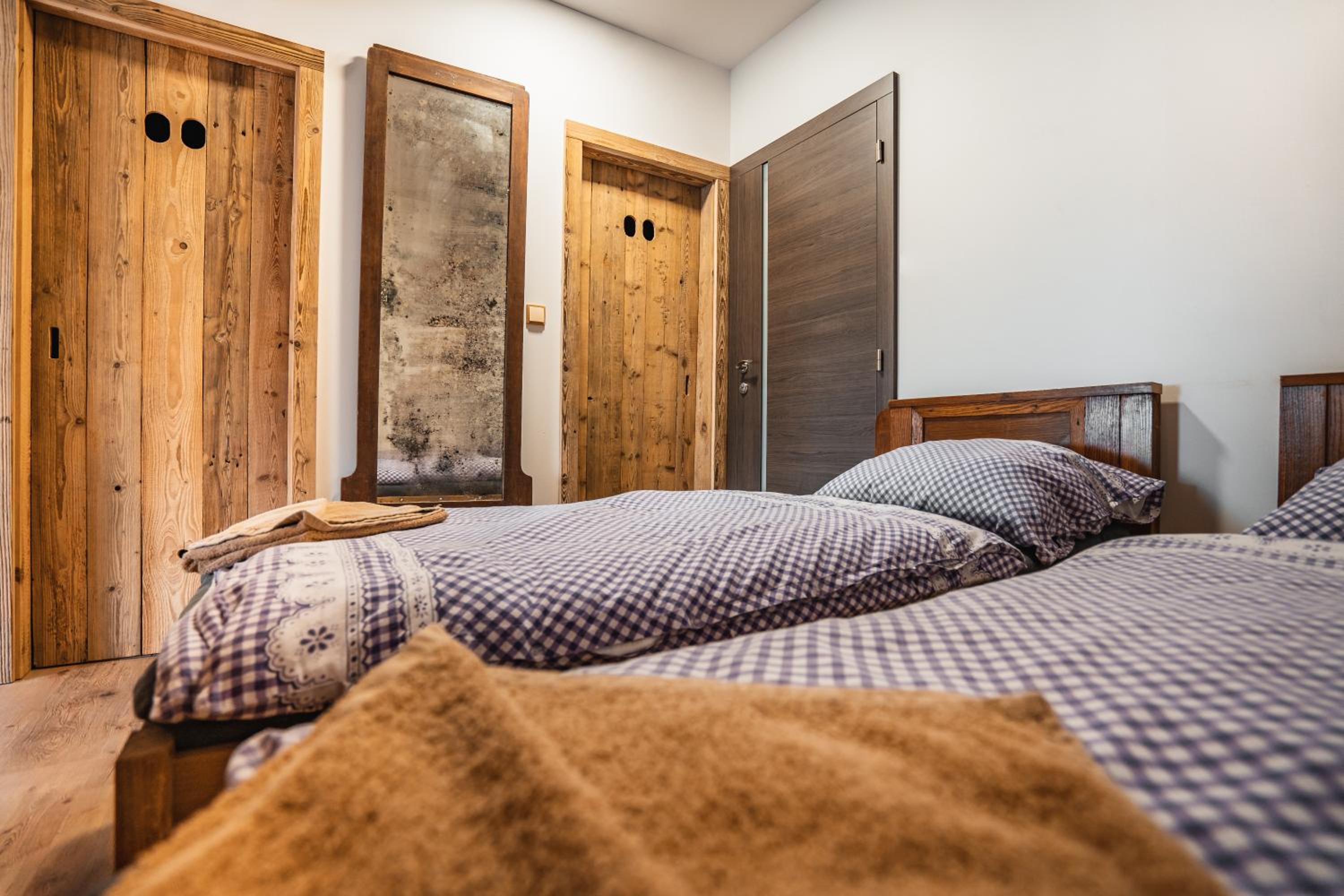 Large Double or Twin Room photo 2