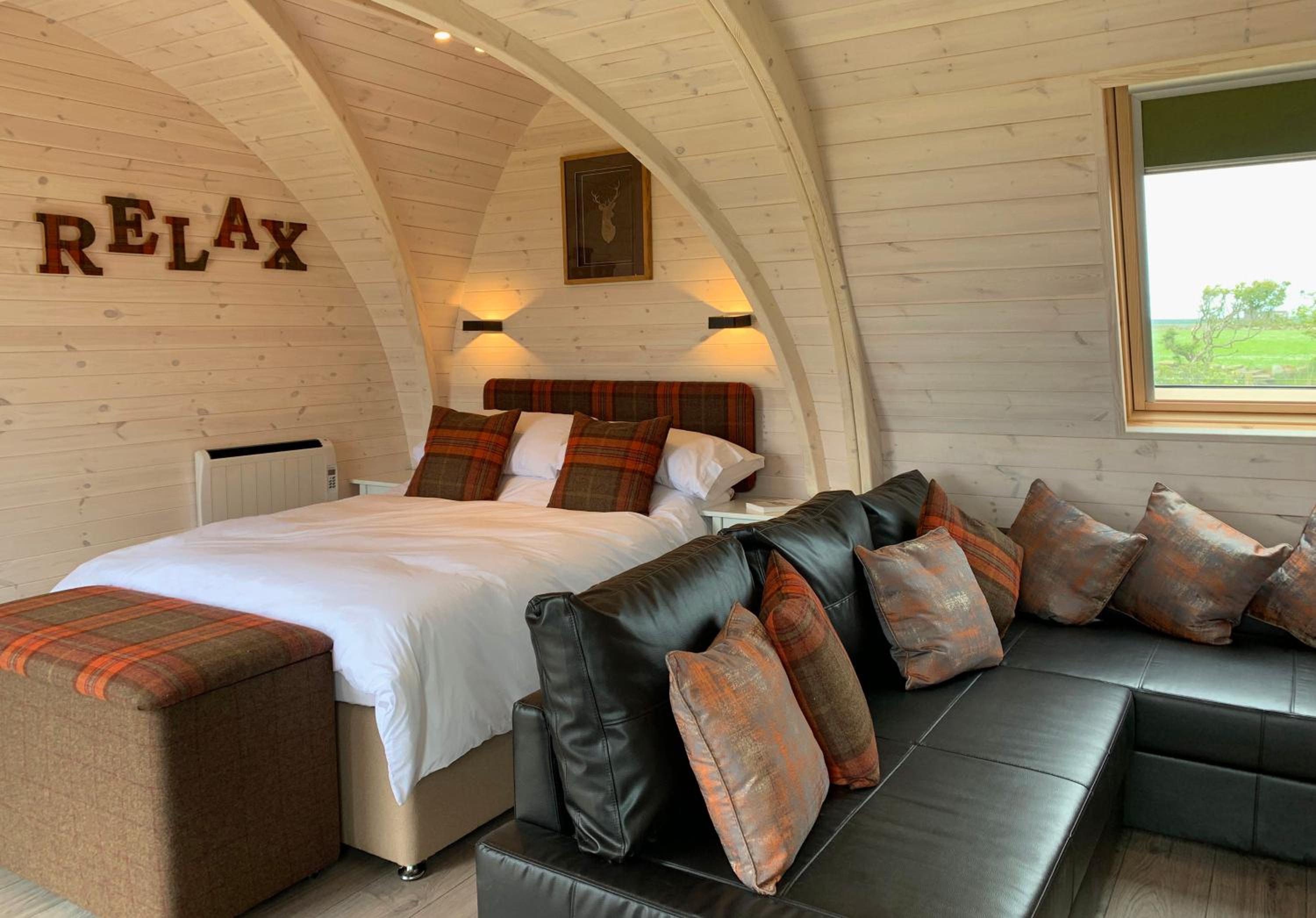 Two-Bedroom Chalet - Photo 2