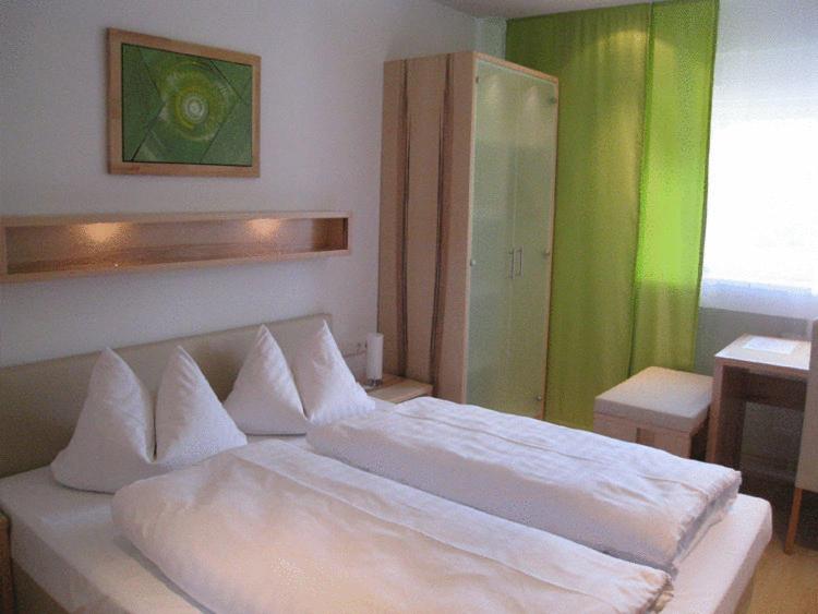 双人房