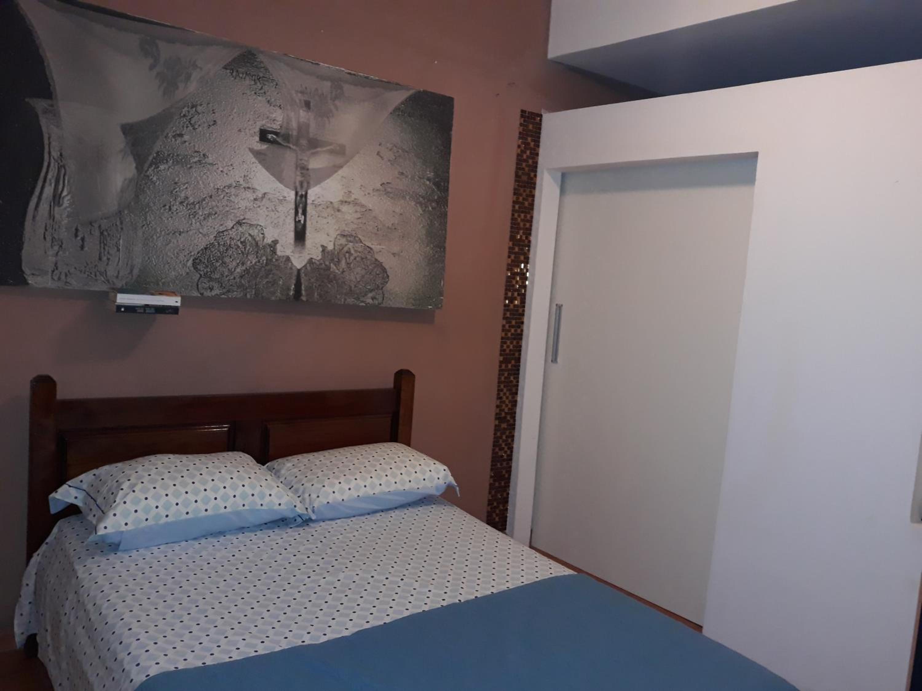 Three-Bedroom Apartment - Photo 12