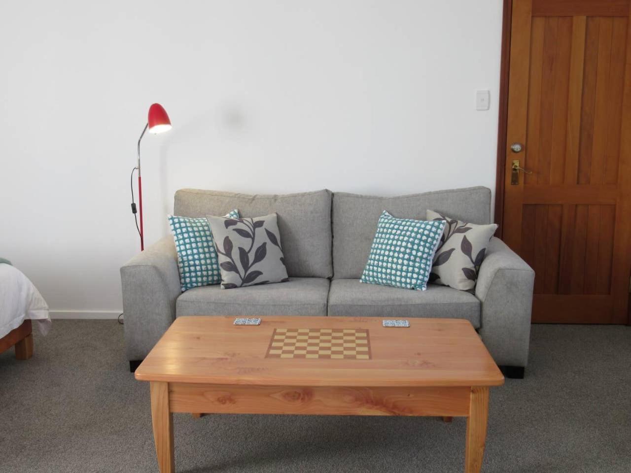 Deluxe Queen Suite - Photo 1