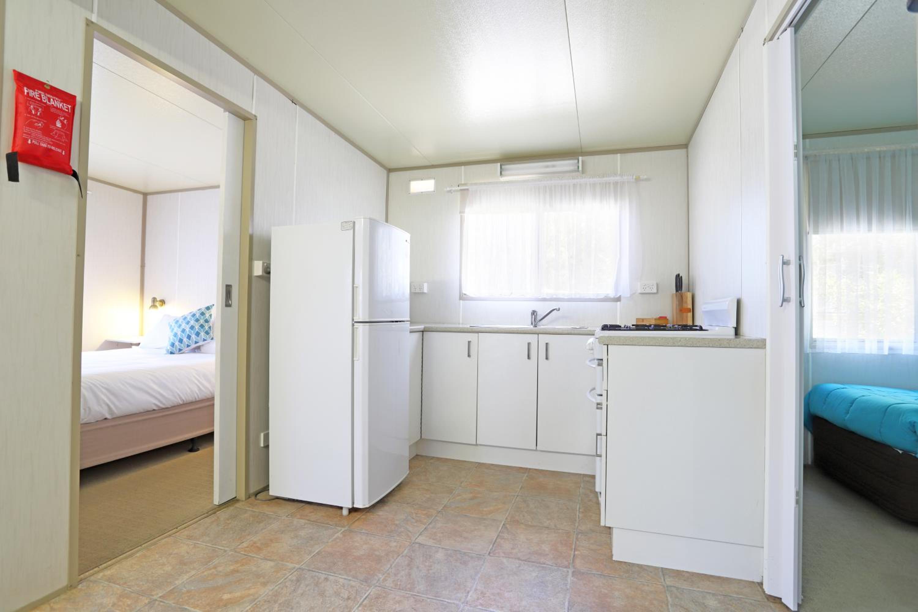Standard Cabin (Sleeps 4) - Photo 4