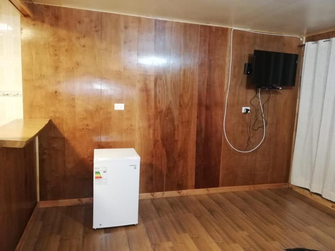 One-Bedroom House photo 1