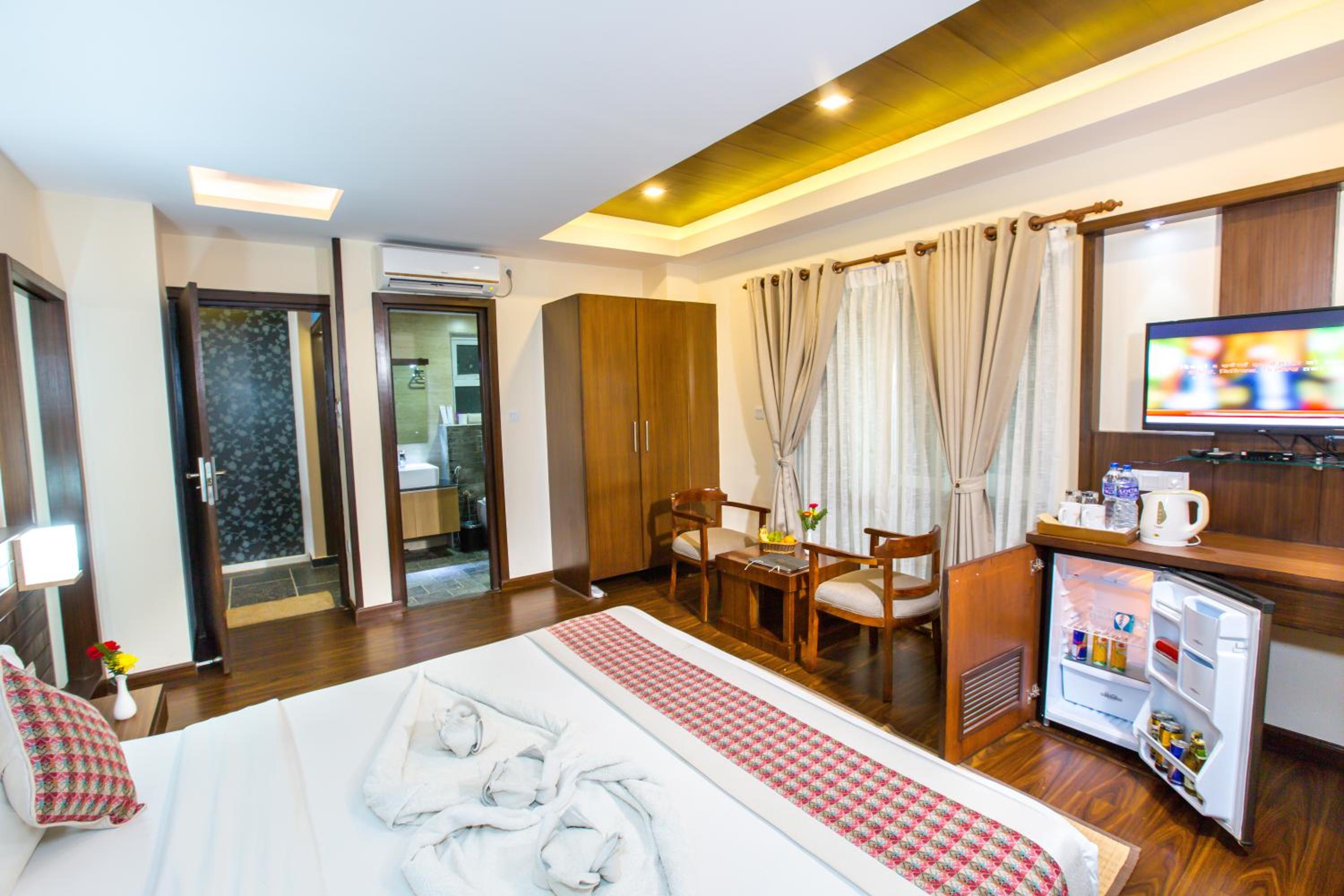 Suite with Balcony photo 3