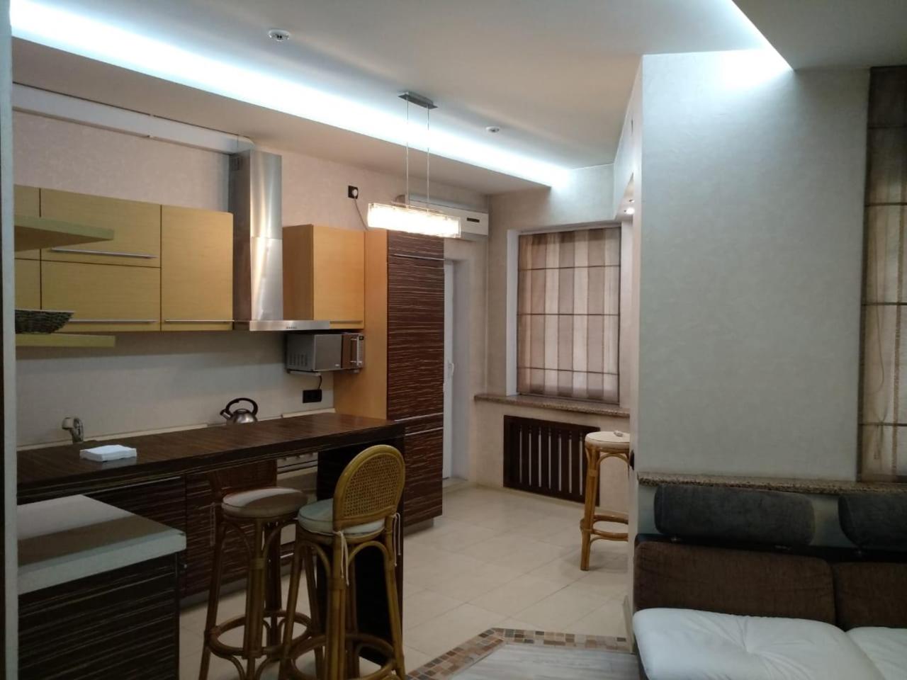 Apartment photo 2
