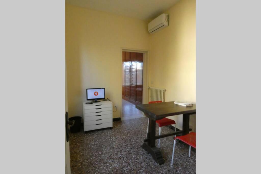 Three-Bedroom House - Photo 29
