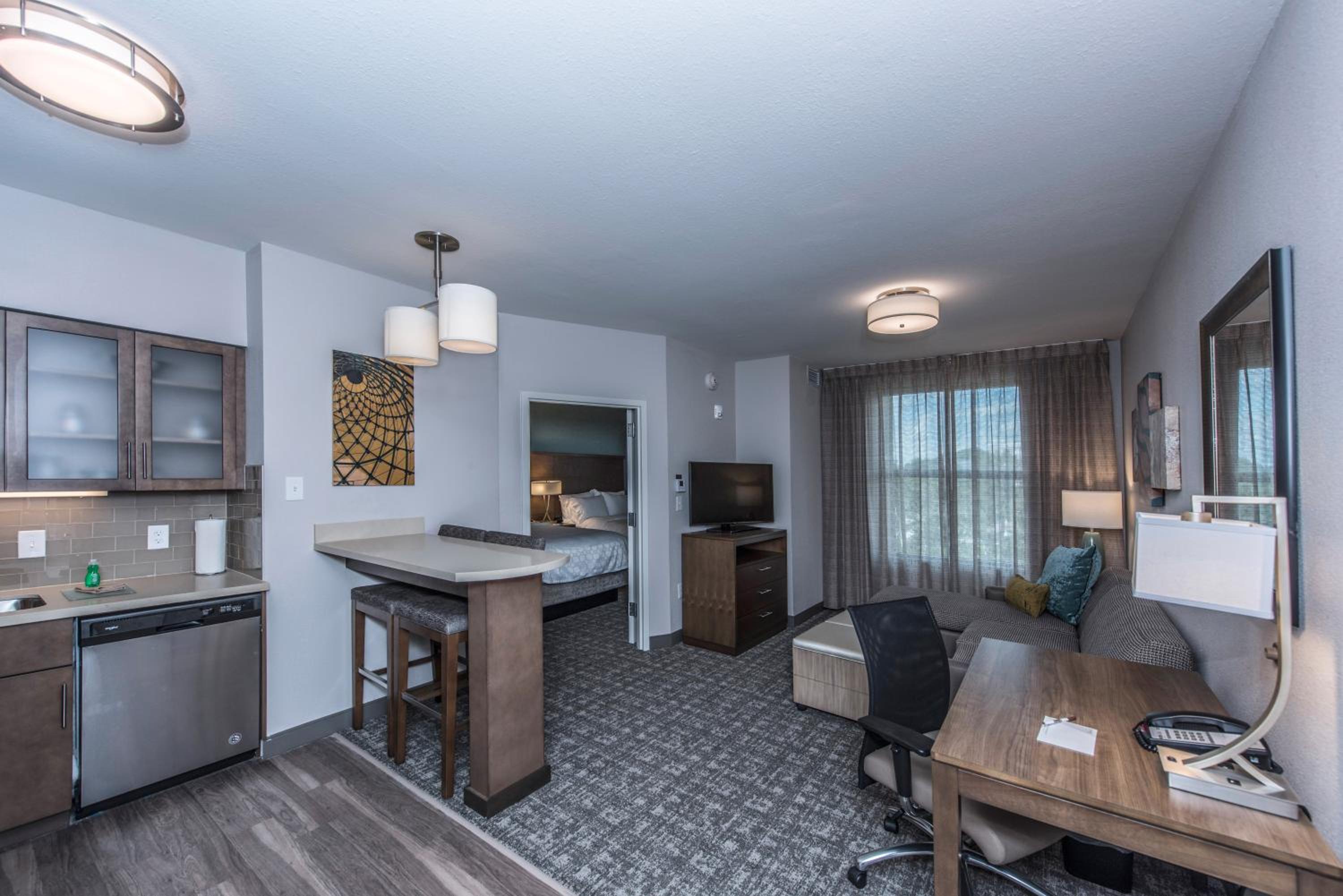 One-Bedroom Suite with Two Queen Beds - Non-Smoking