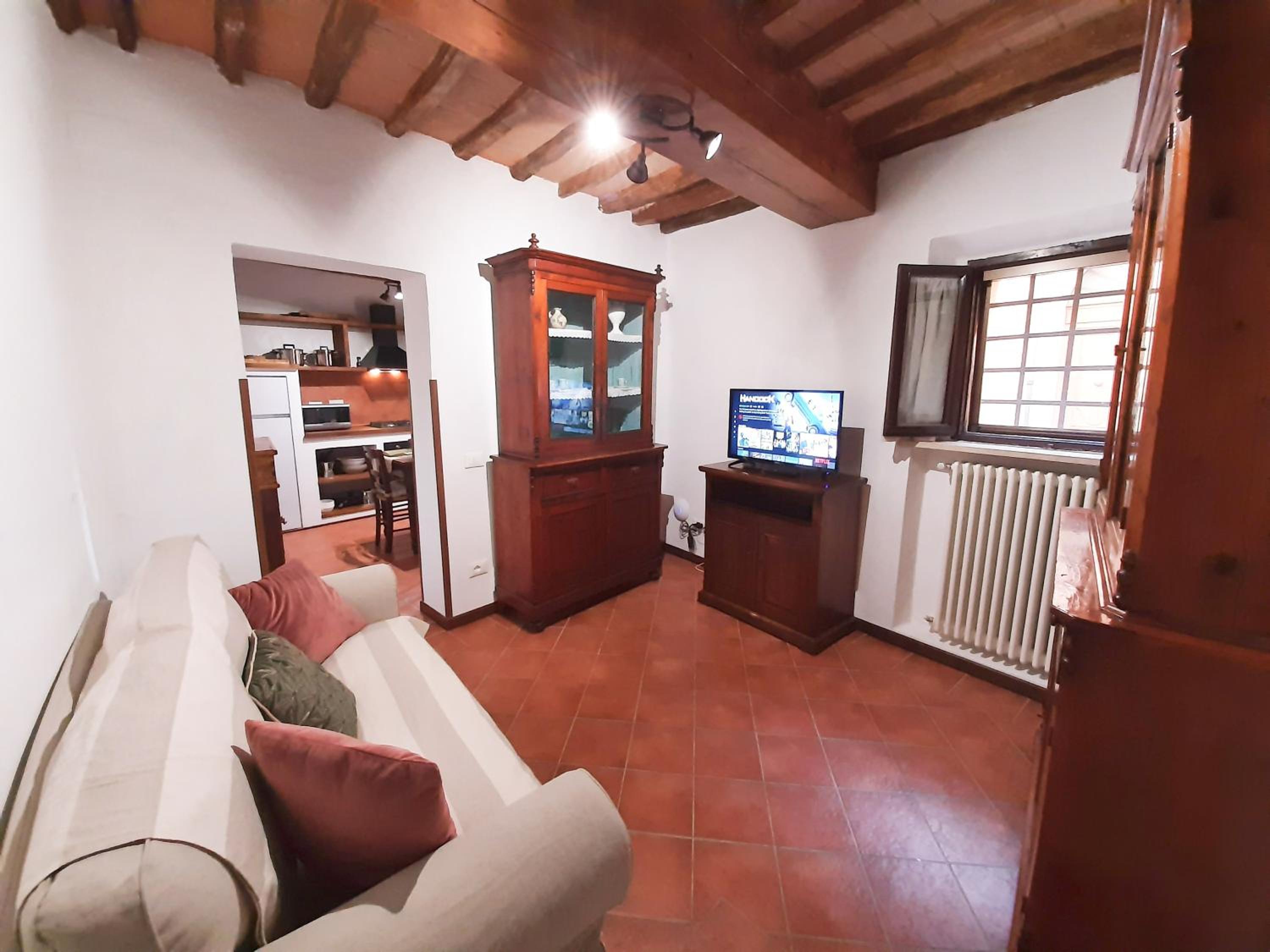 Two-Bedroom Apartment - Photo 2