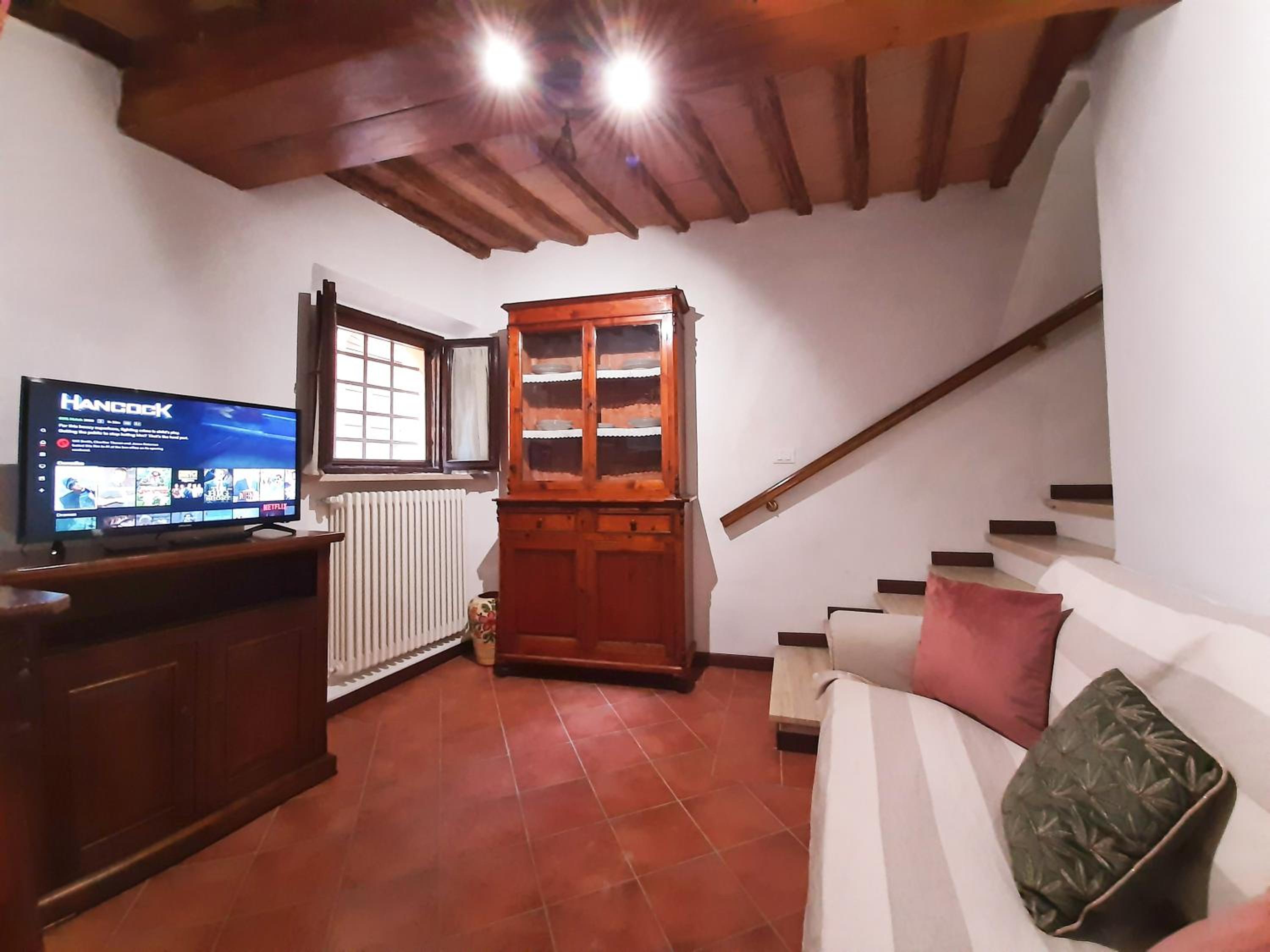 Two-Bedroom Apartment - Photo 22