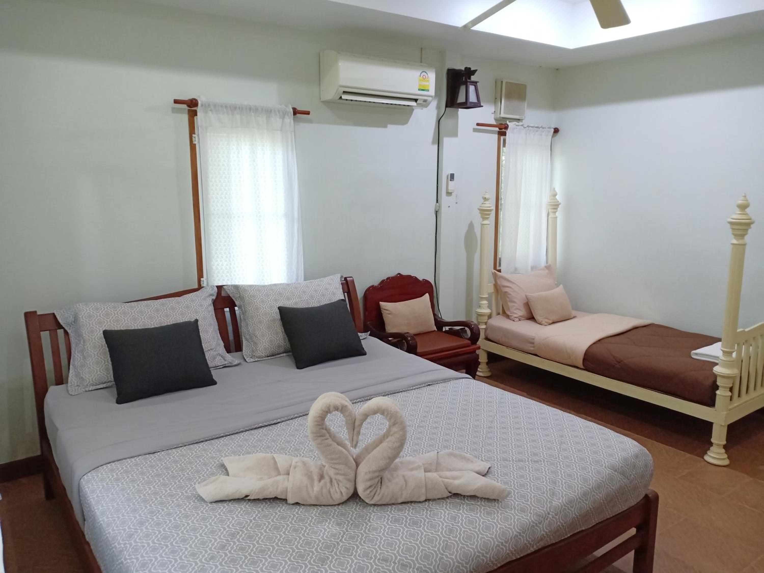 Triple Room