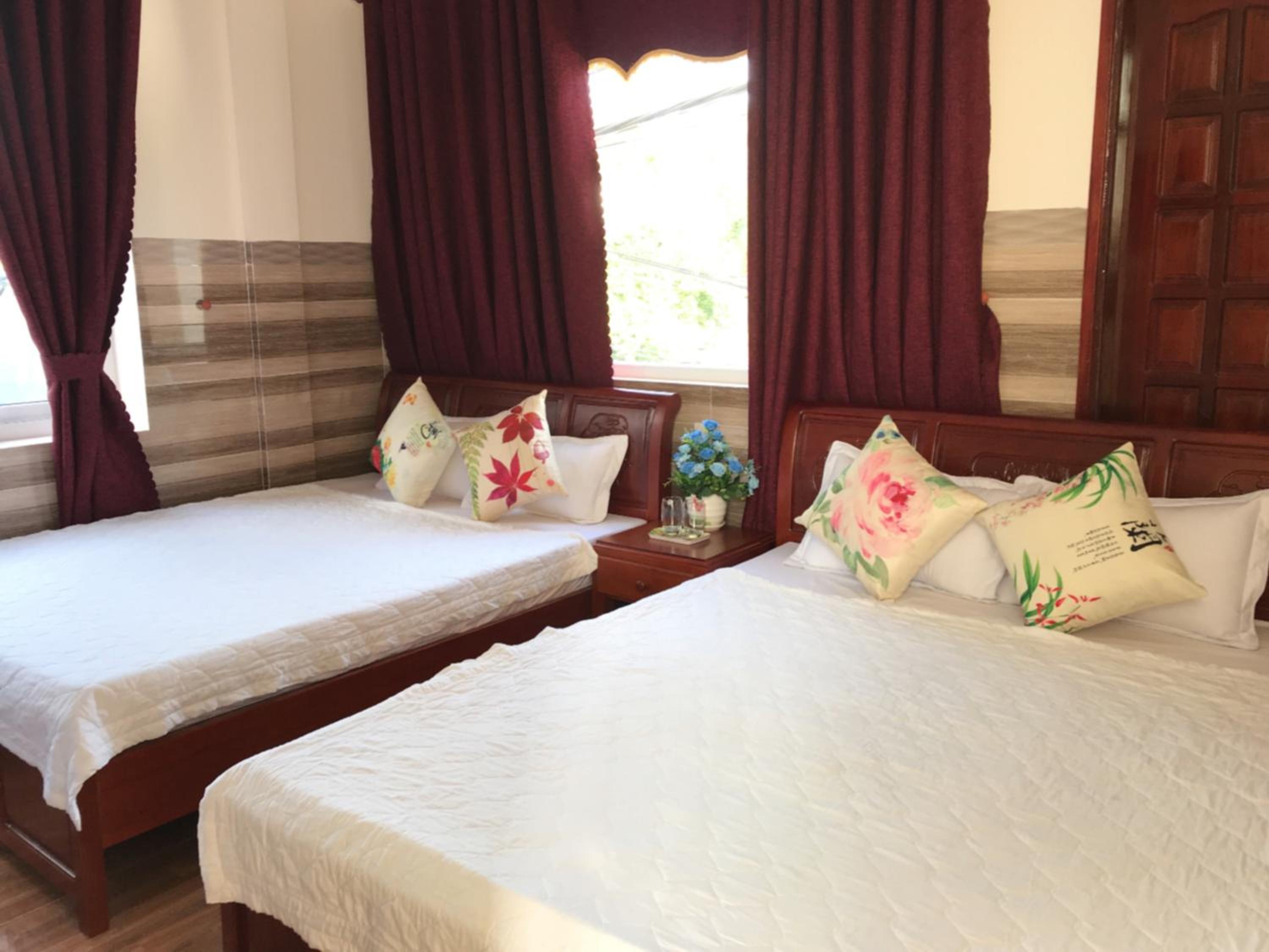 Quadruple Room with Balcony photo 1