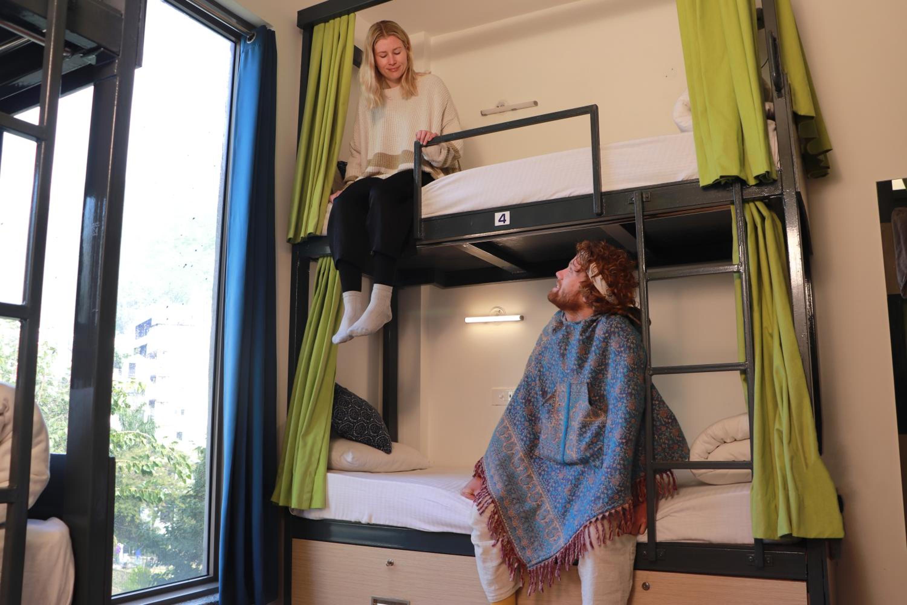 Bed in 6-Bed Mixed Dormitory Room photo 2