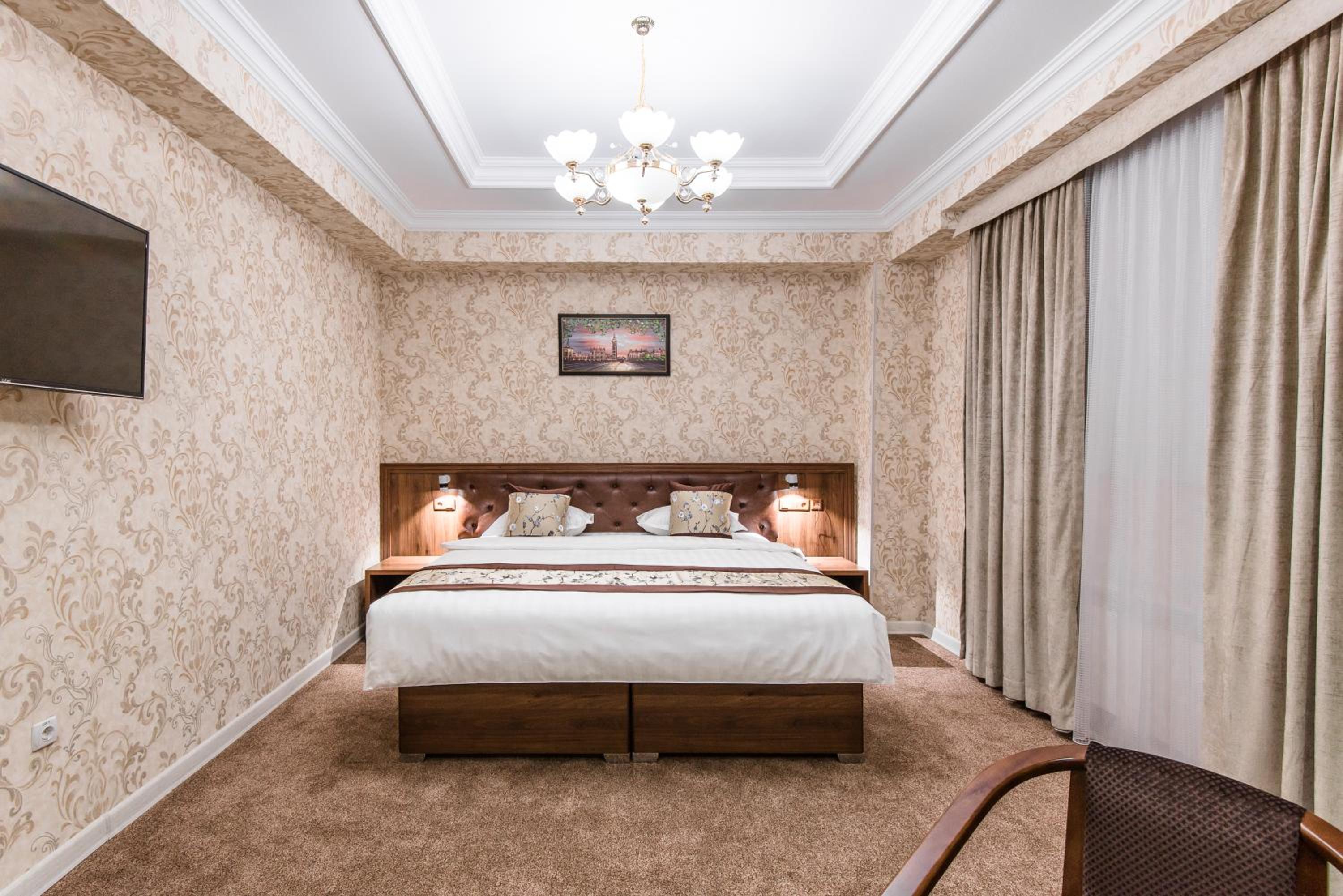 Double Room with Private Bathroom photo 1