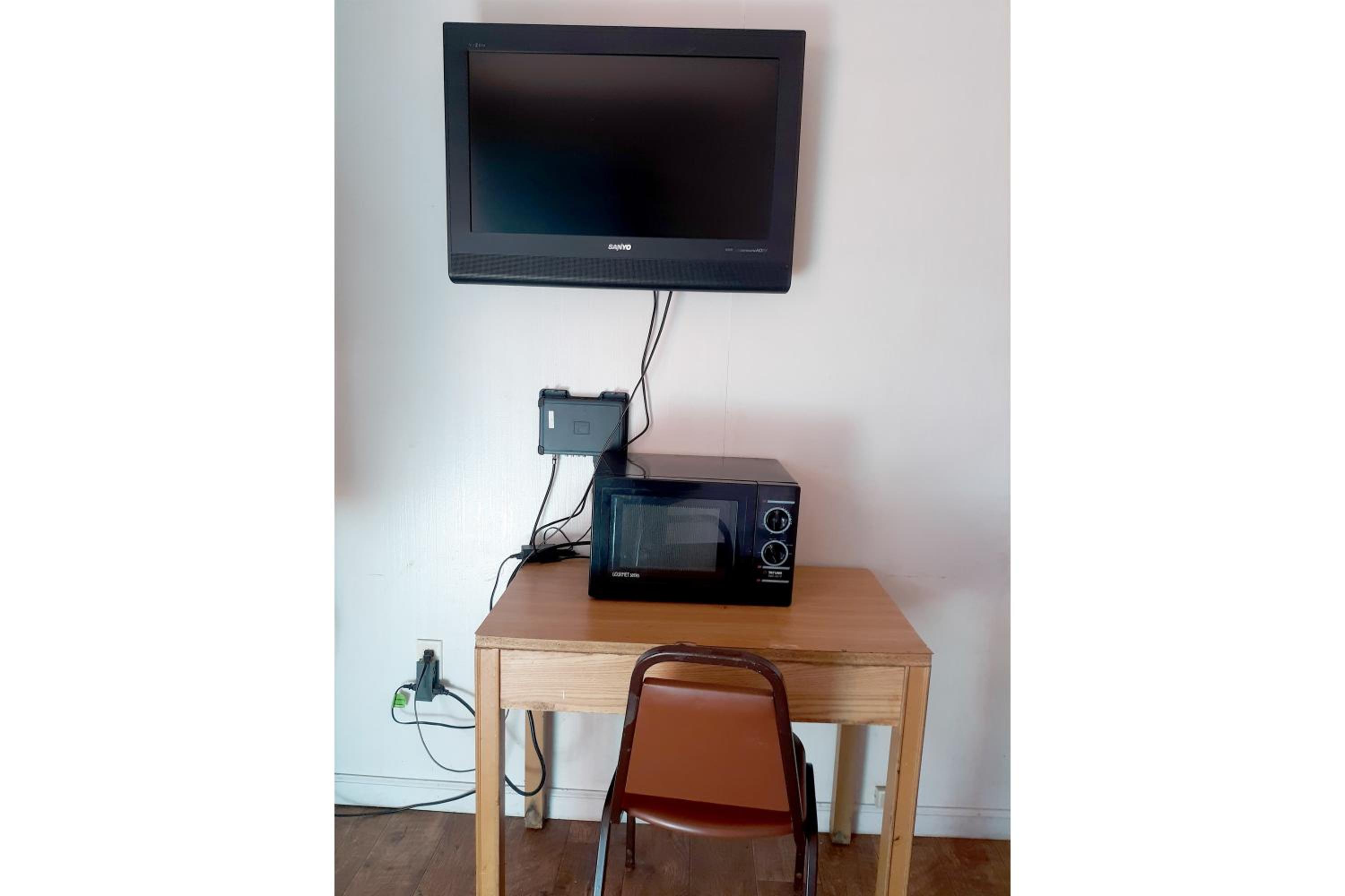 Double Room - Photo 7