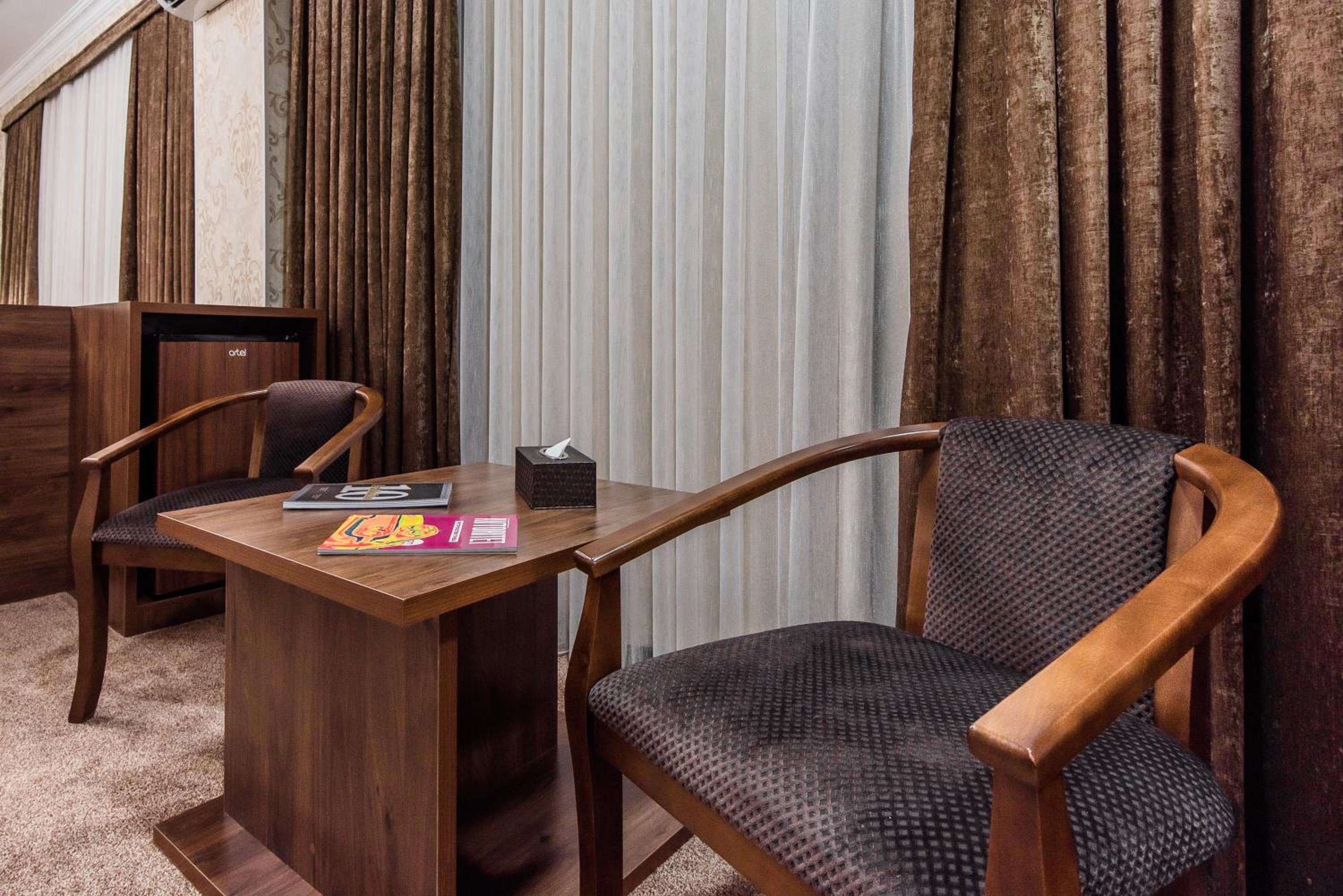 Superior Double or Twin Room - Photo 7