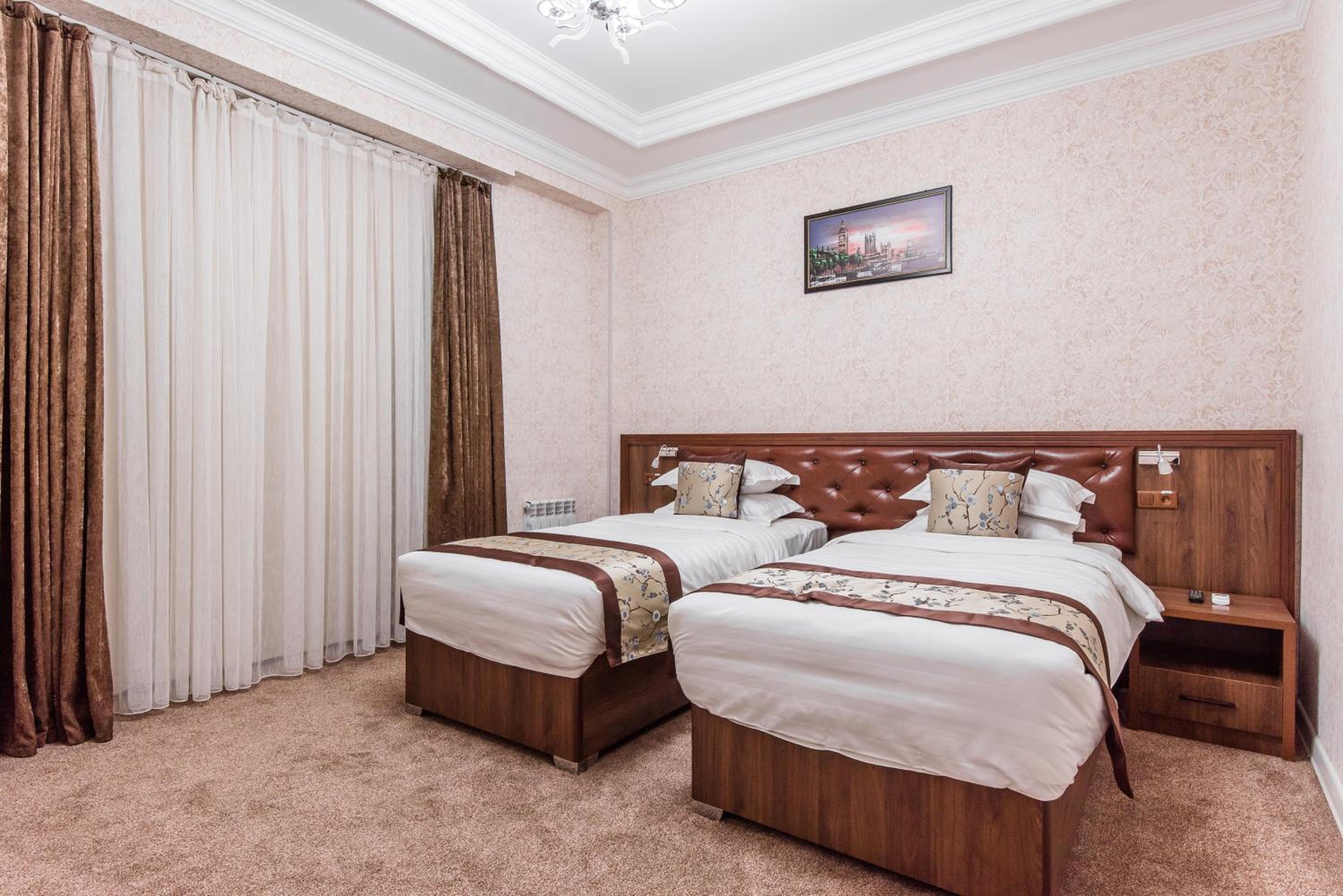 Superior Double or Twin Room - Photo 1