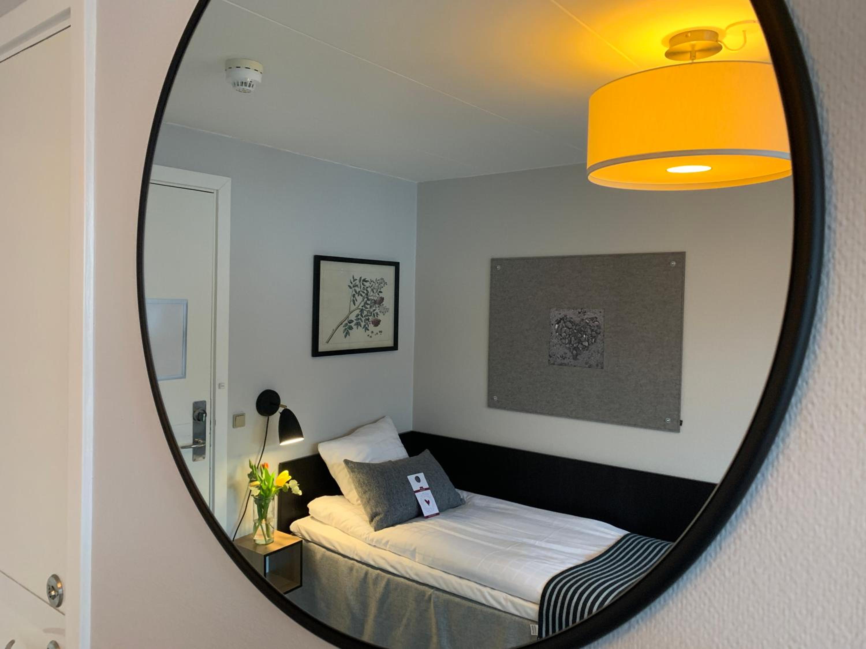 Single Room photo 3
