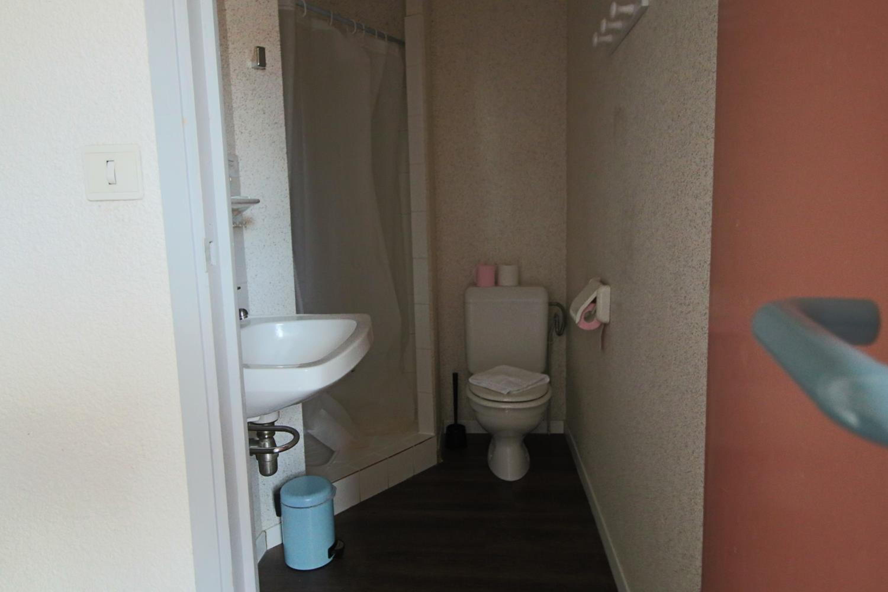 Double Room - Photo 3
