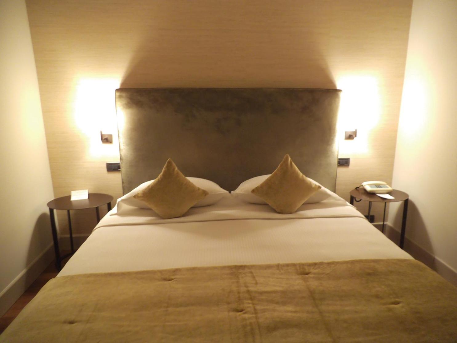 Double or Twin Room - Photo 1