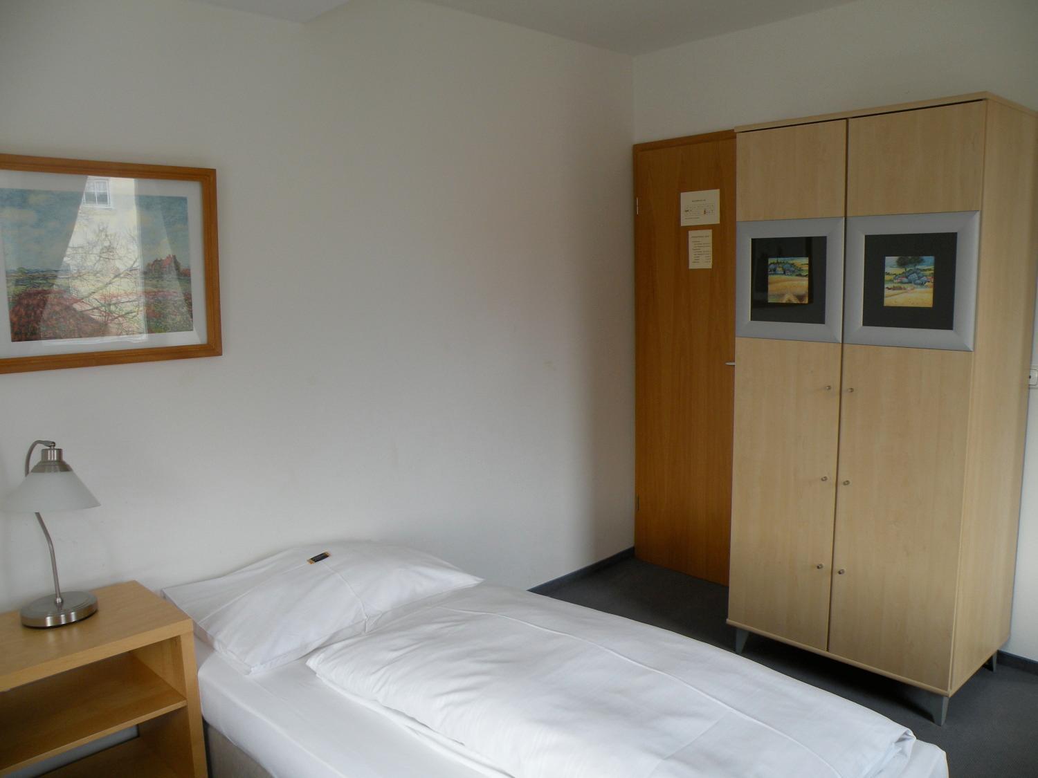 Single Room photo 3