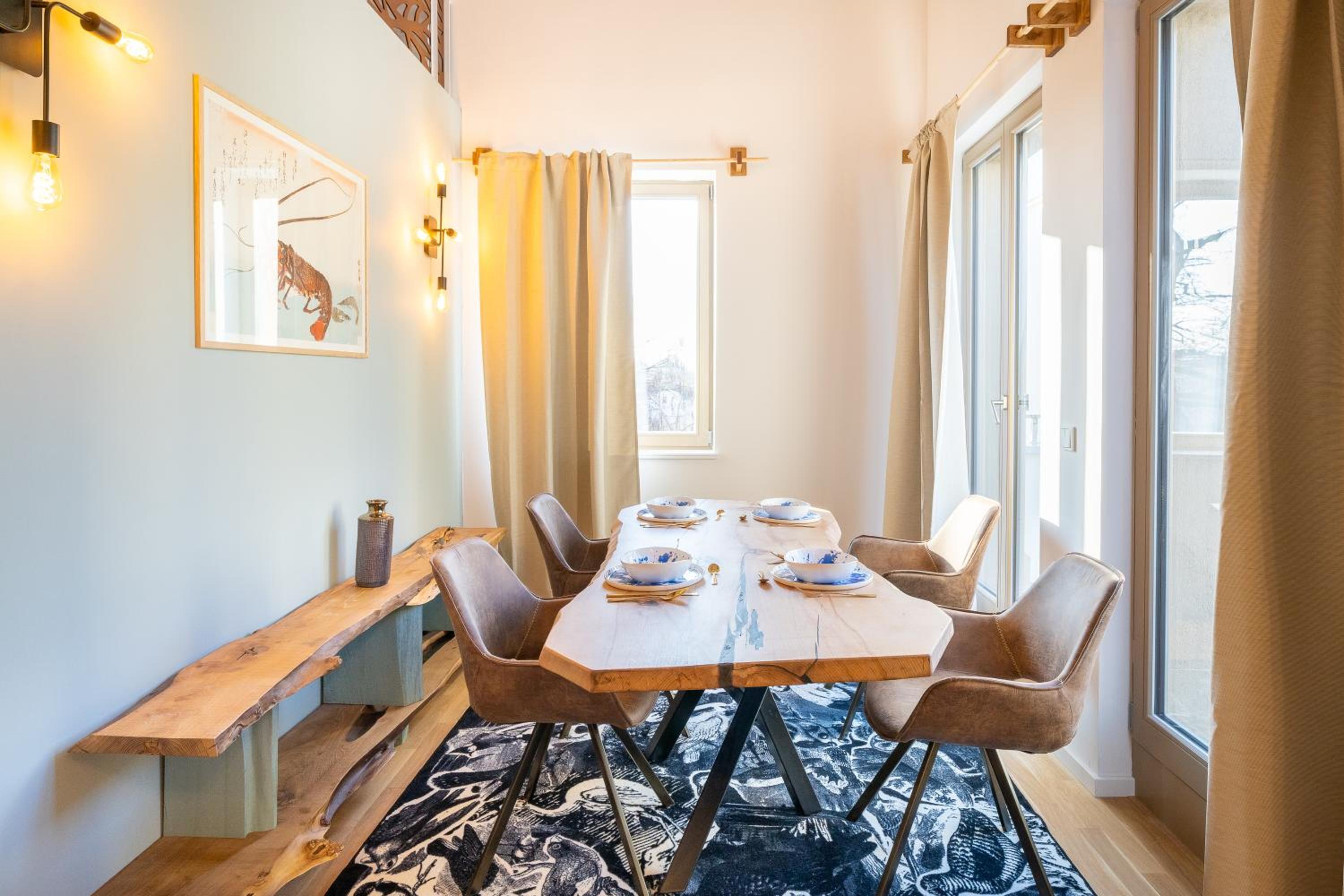 Apartment with Terrace - Photo 7