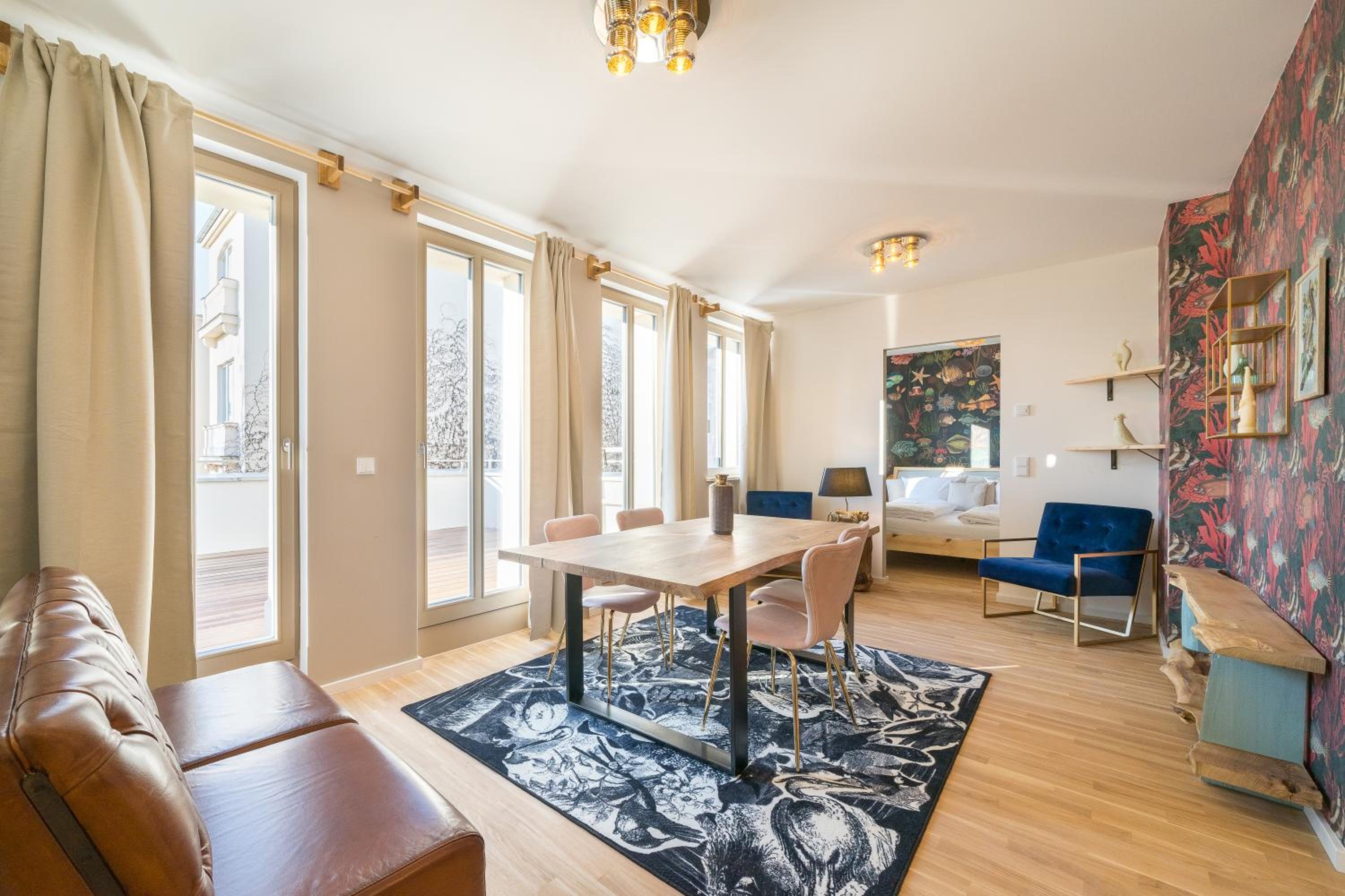 Deluxe Apartment - Photo 4