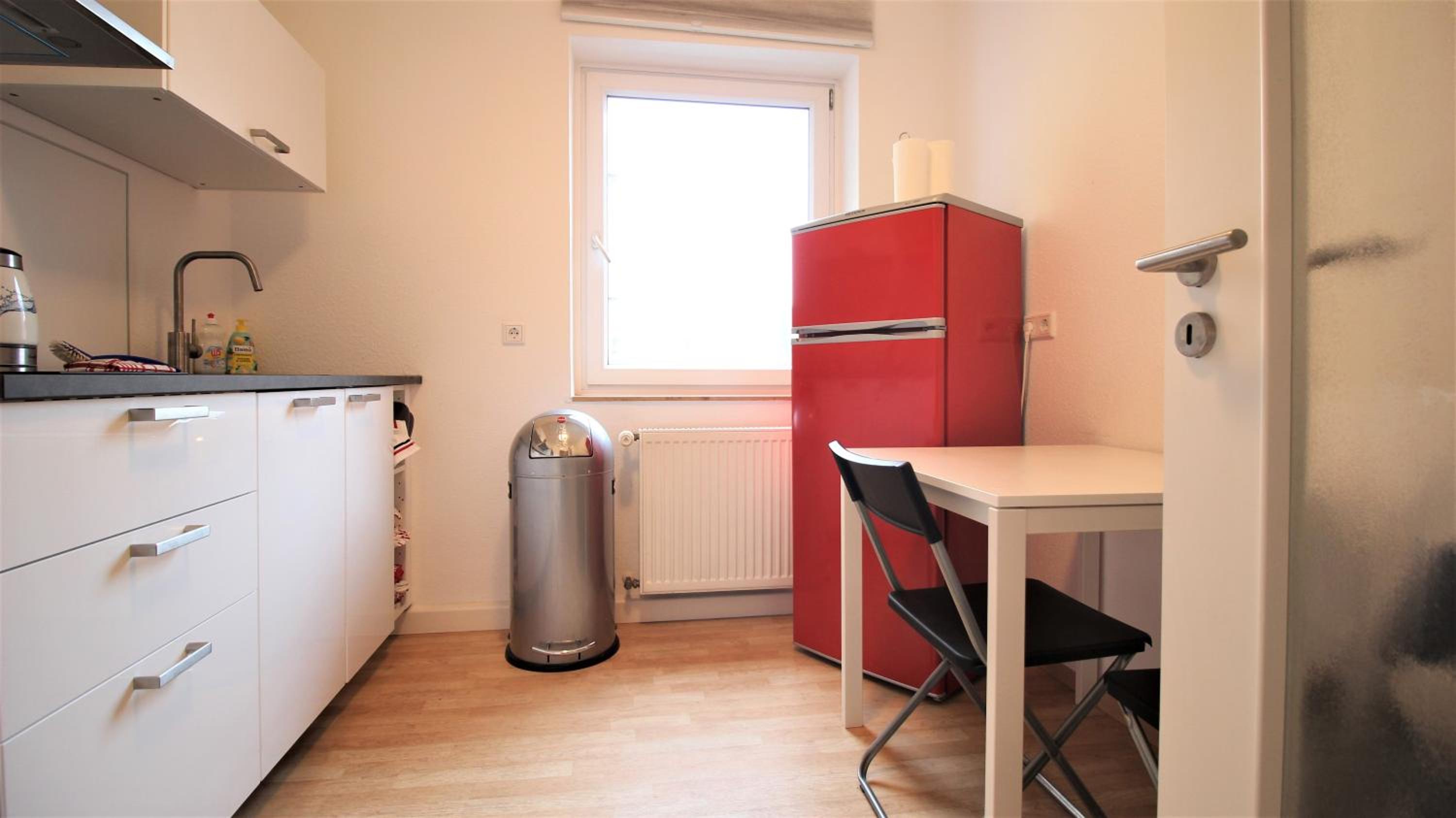 Twin Room - Photo 6