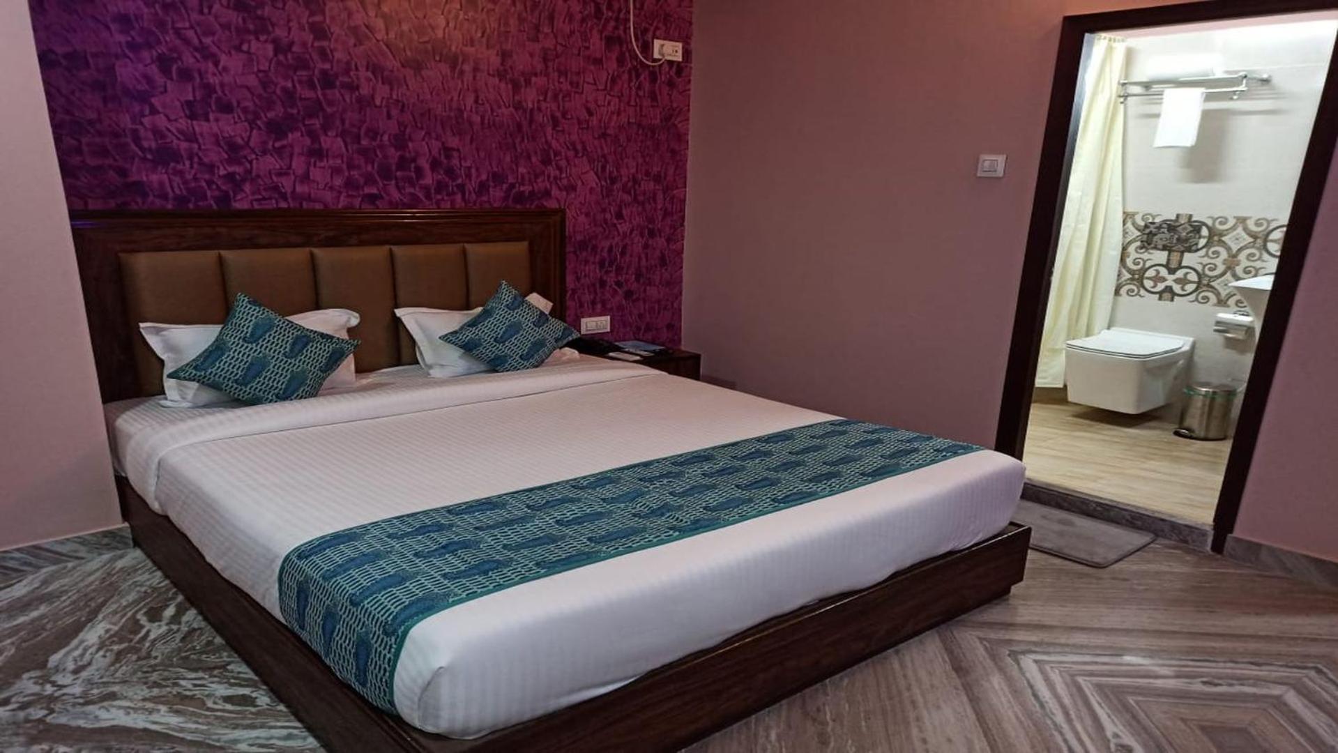 Deluxe Double Or Twin Room