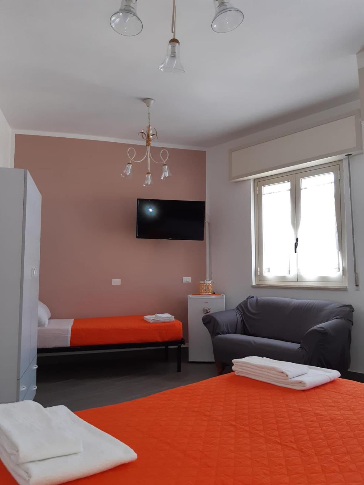Double Room with Balcony and Sea View